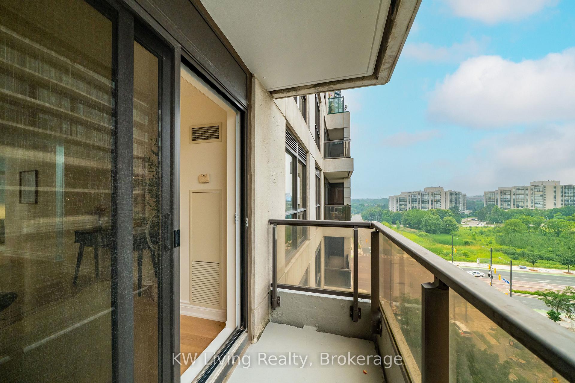 Photo 33 of Unit 905, 18 Harding Boulevard, Richmond Hill, Harding — HOMEH