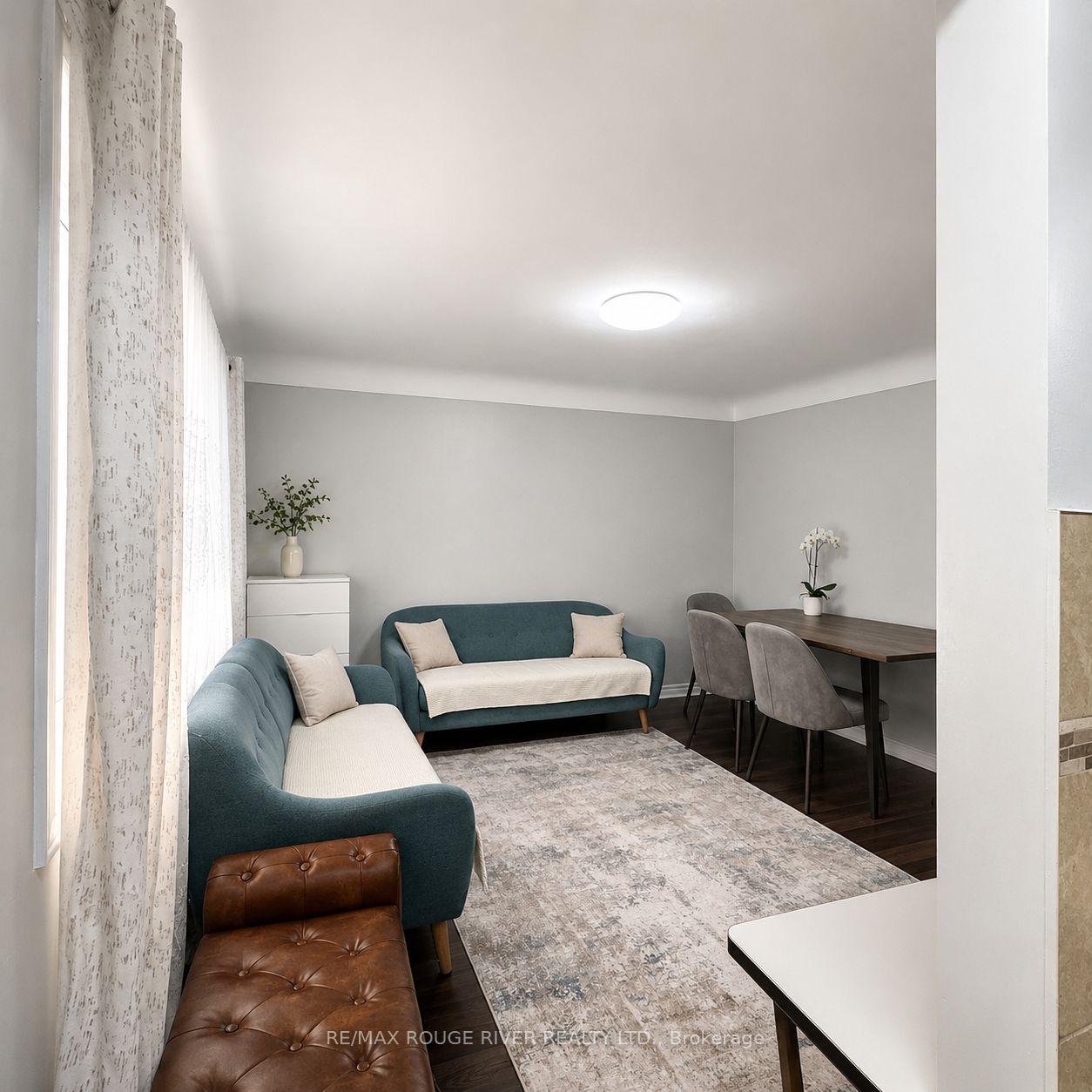 Photo 5 of Unit Upper Unit, 283 East 45th Street, Hamilton, Hampton Heights — HOMEH
