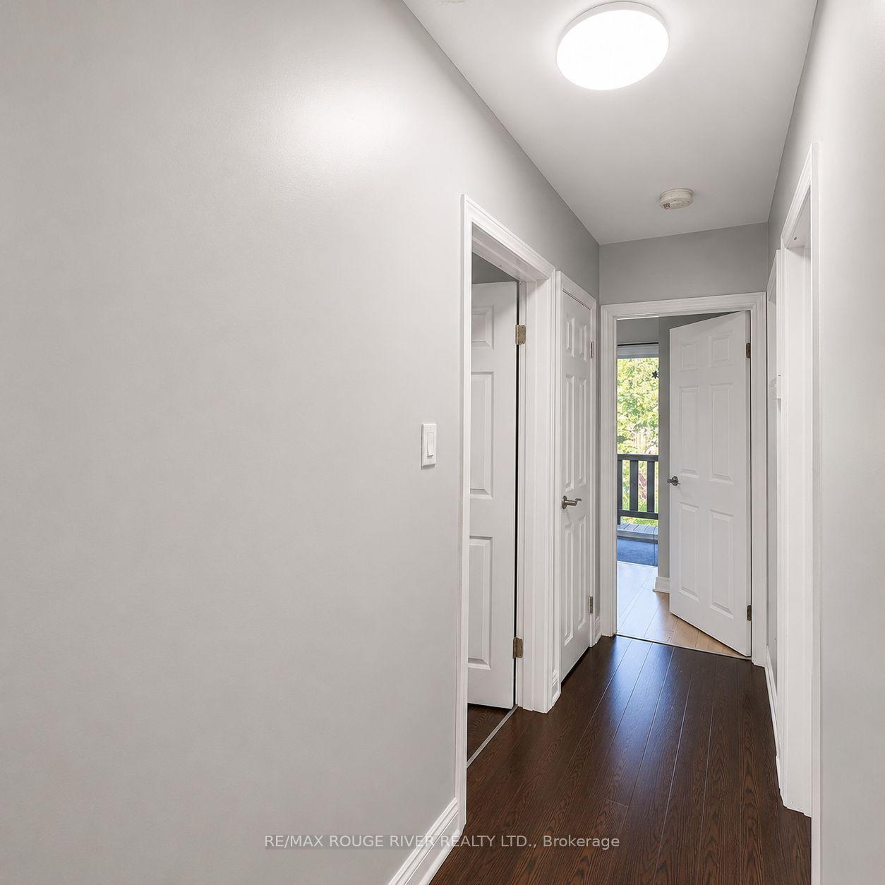Photo 7 of Unit Upper Unit, 283 East 45th Street, Hamilton, Hampton Heights — HOMEH