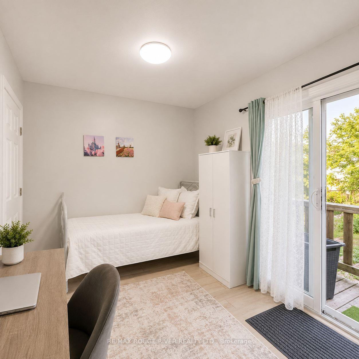 Photo 8 of Unit Upper Unit, 283 East 45th Street, Hamilton, Hampton Heights — HOMEH