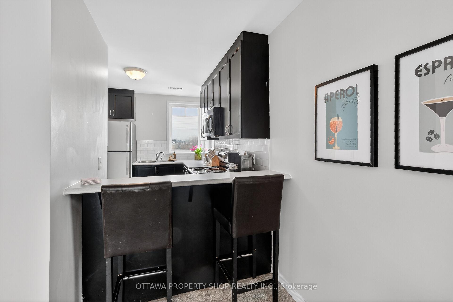 Photo 7 of 3385 Cambrian Road, Ottawa, Barrhaven - Stonebridge — HOMEH