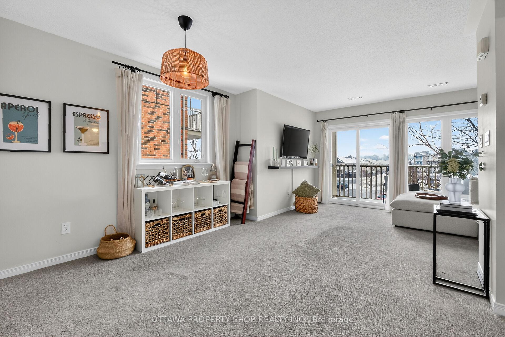 Photo 8 of 3385 Cambrian Road, Ottawa, Barrhaven - Stonebridge — HOMEH