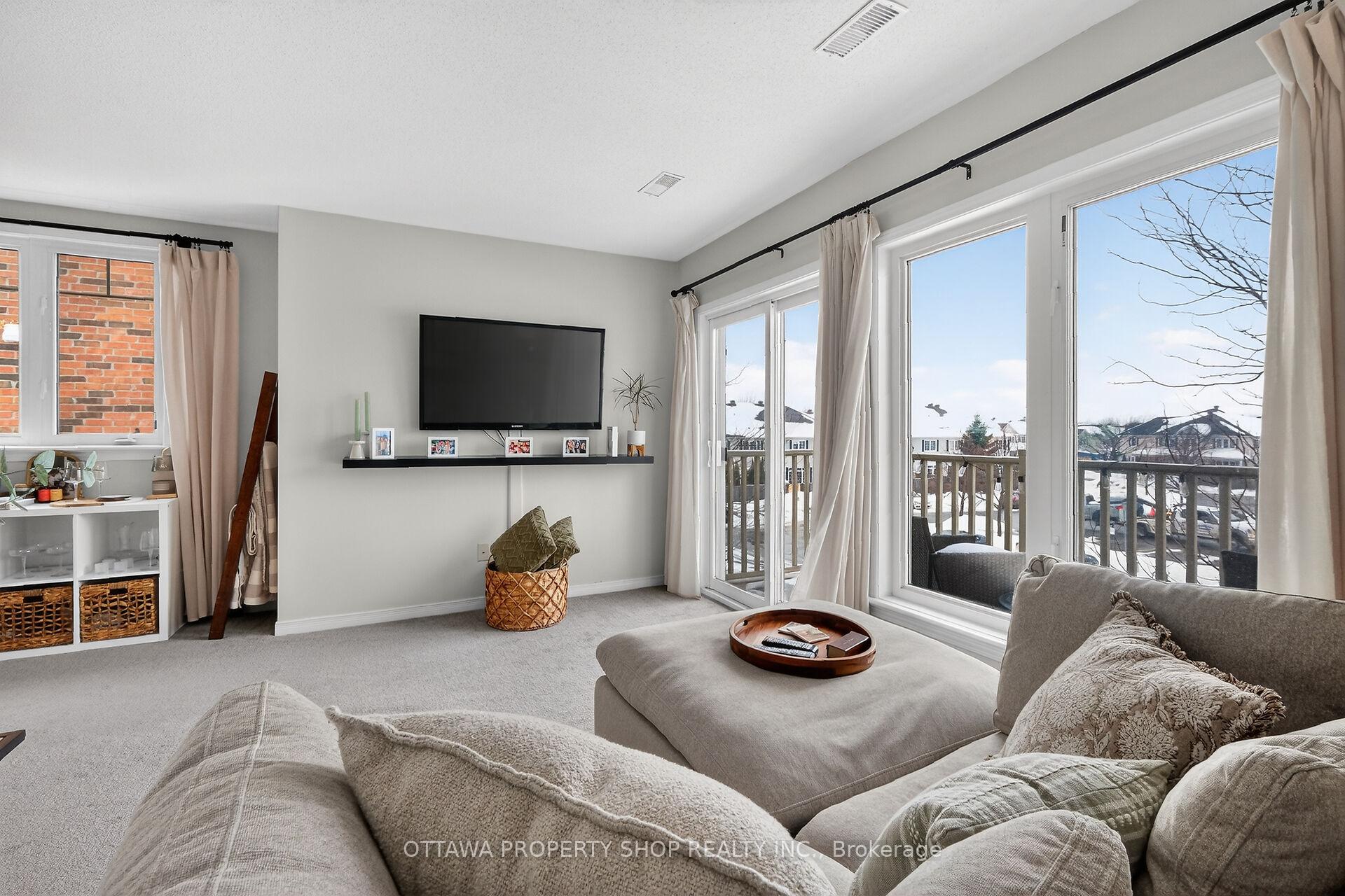 Photo 11 of 3385 Cambrian Road, Ottawa, Barrhaven - Stonebridge — HOMEH