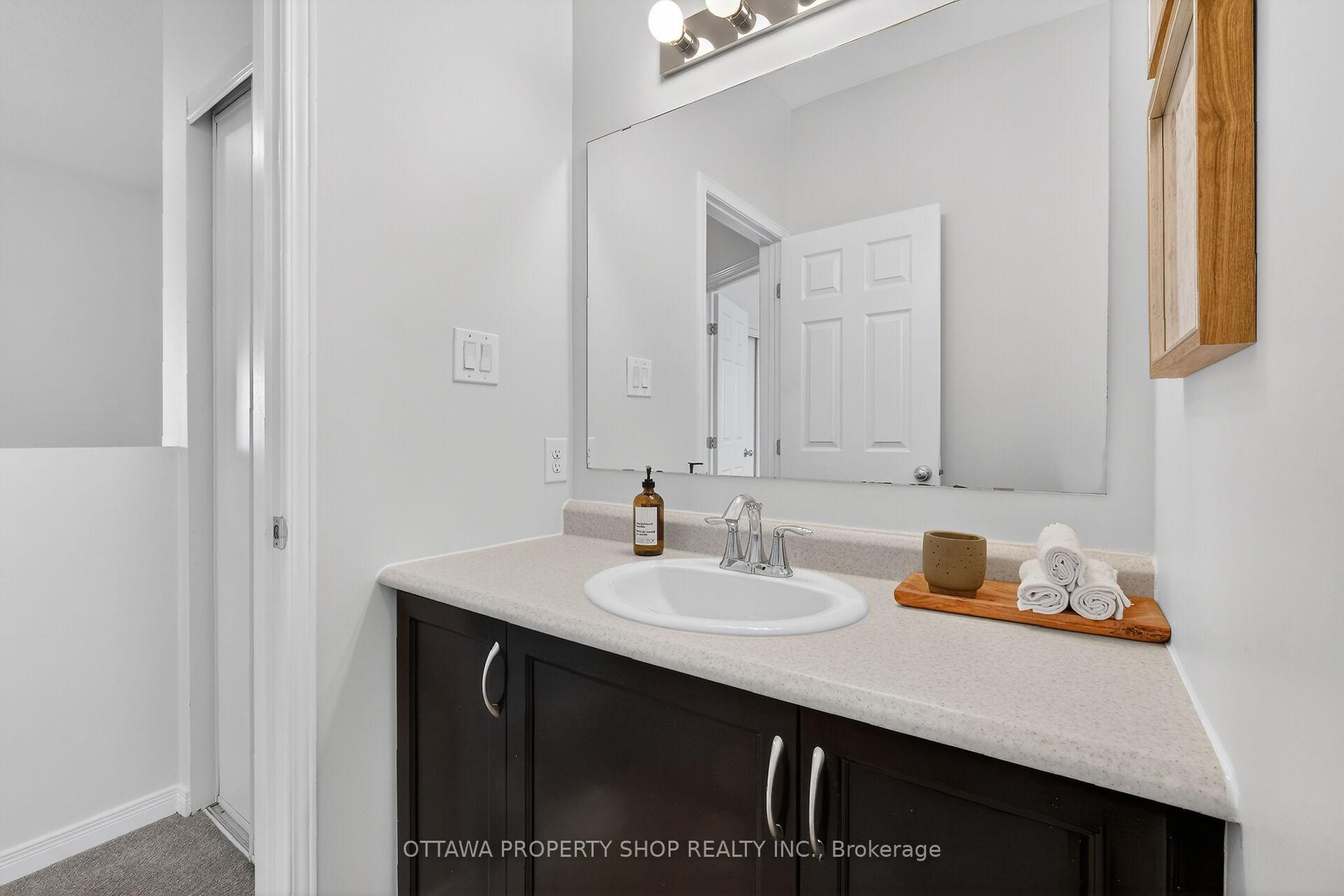 Photo 23 of 3385 Cambrian Road, Ottawa, Barrhaven - Stonebridge — HOMEH