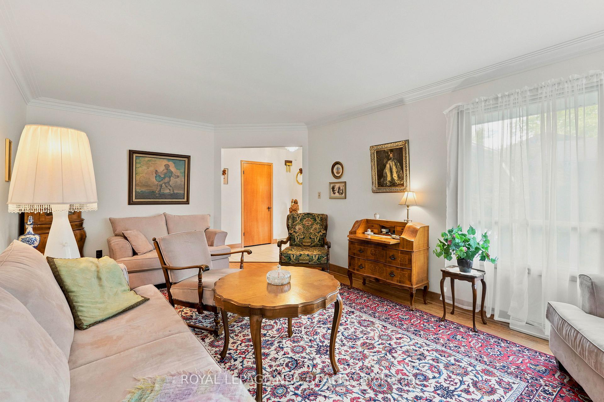 Photo 42 of 102 Masterson Drive, St. Catharines, Glendale/Glenridge — HOMEH