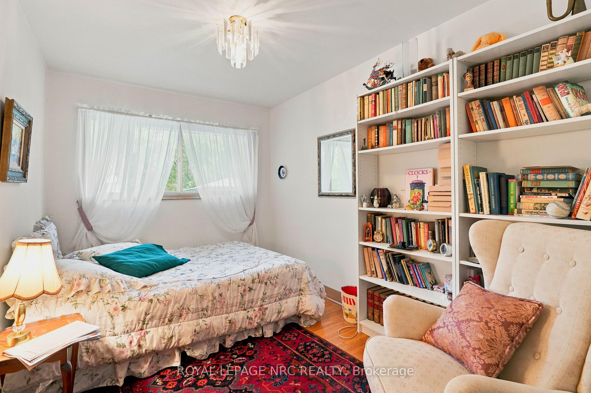 Photo 56 of 102 Masterson Drive, St. Catharines, Glendale/Glenridge — HOMEH