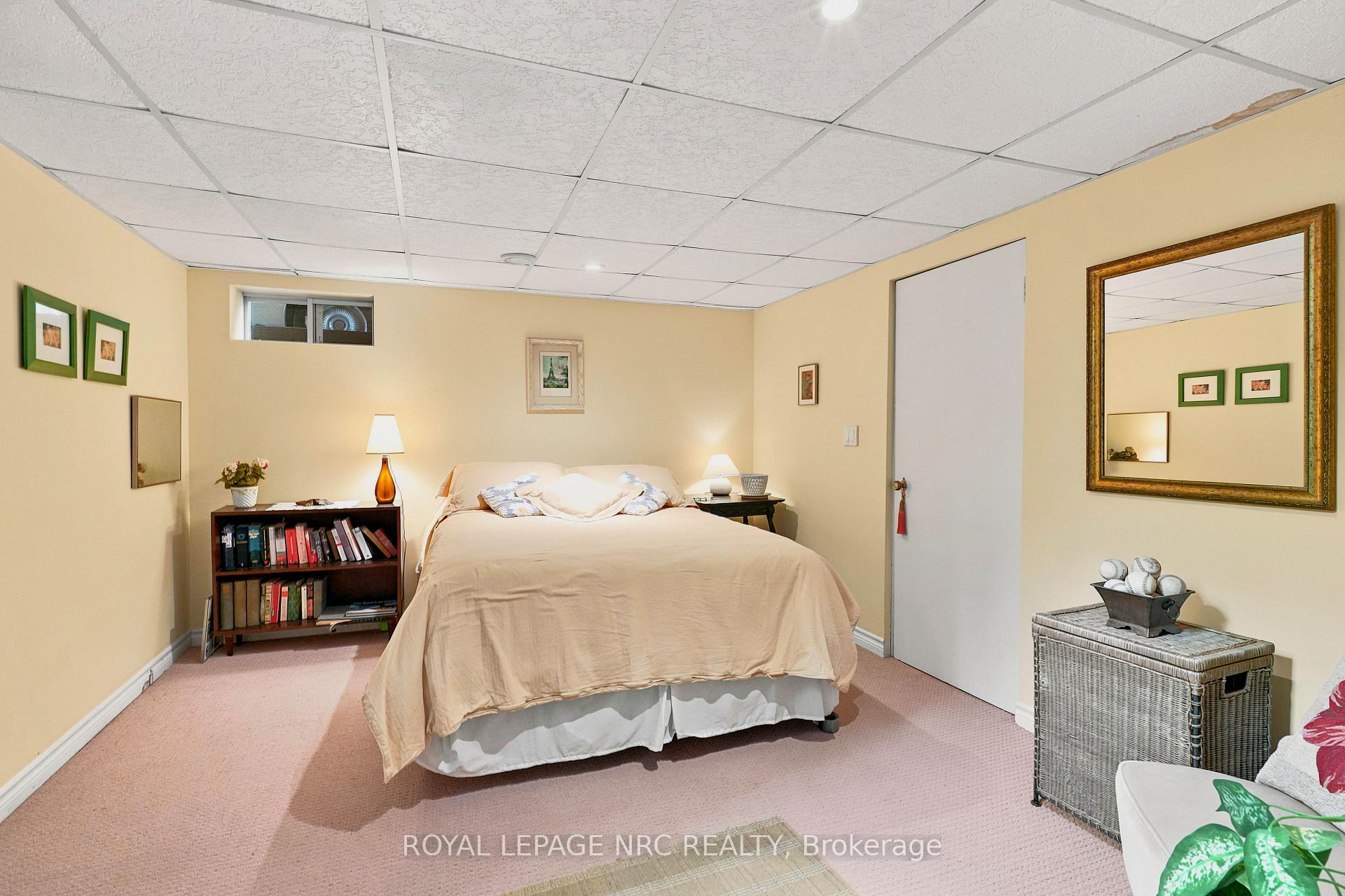 Photo 62 of 102 Masterson Drive, St. Catharines, Glendale/Glenridge — HOMEH