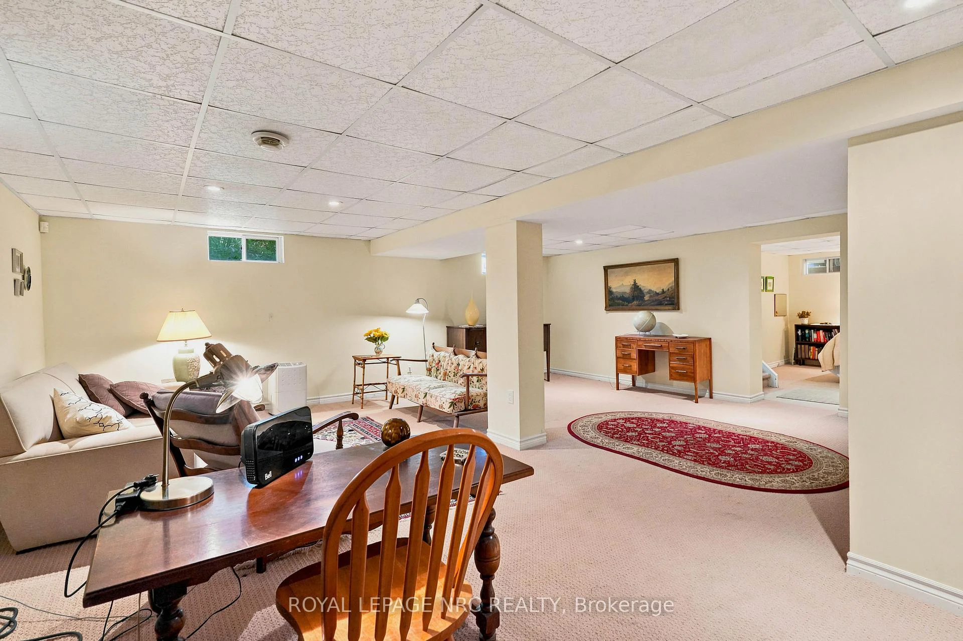 Photo 9 of 102 Masterson Drive, St. Catharines, Glendale/Glenridge — HOMEH
