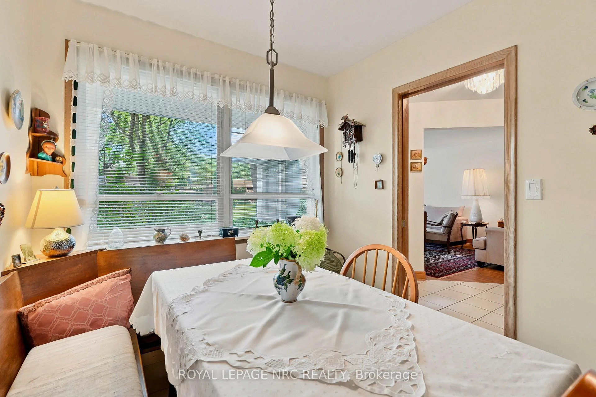 Photo 30 of 102 Masterson Drive, St. Catharines, Glendale/Glenridge — HOMEH