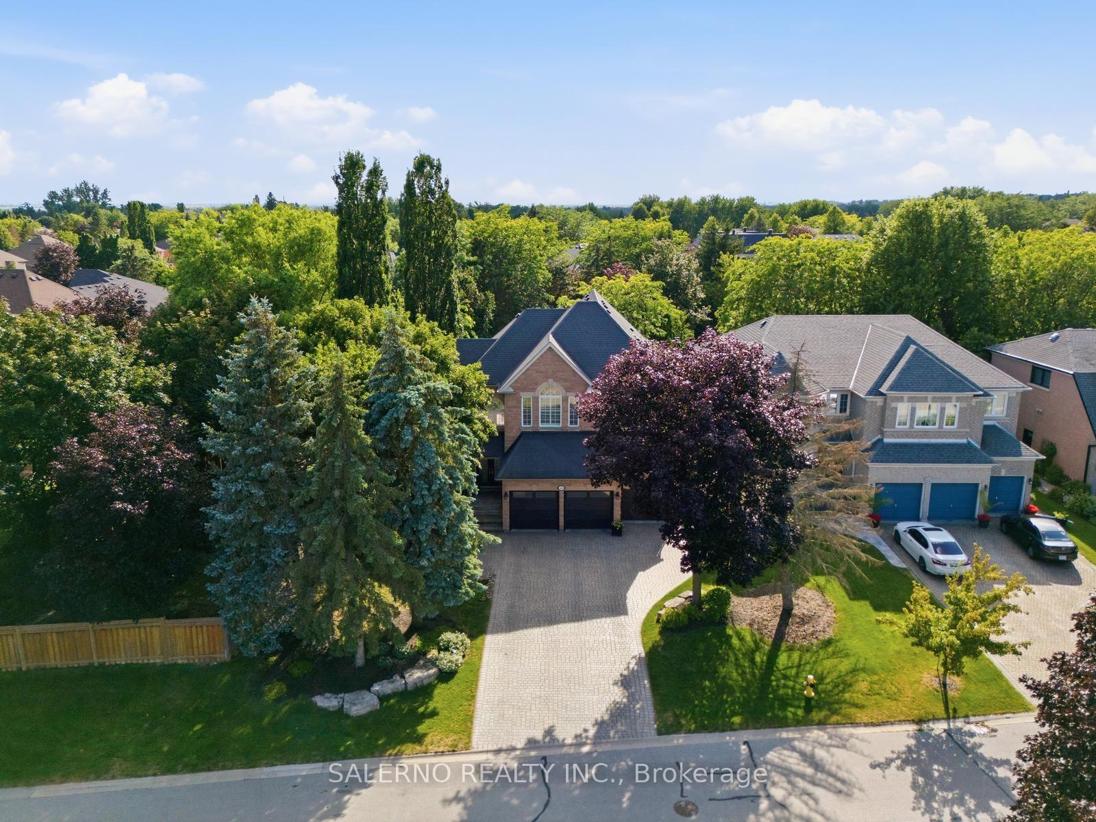 Photo 2 of 491 Westridge Drive, Vaughan, Kleinburg — HOMEH