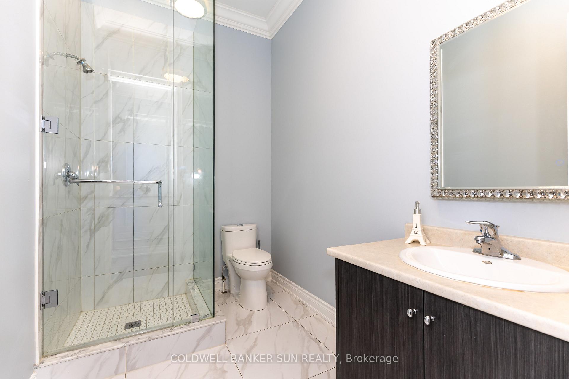 Photo 11 of 48 Hanbury Crescent, Brampton, Credit Valley — HOMEH