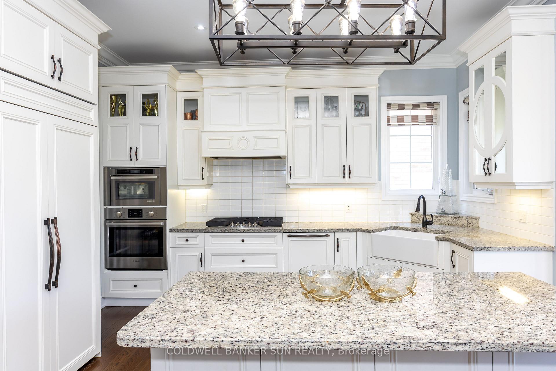 Photo 12 of 48 Hanbury Crescent, Brampton, Credit Valley — HOMEH