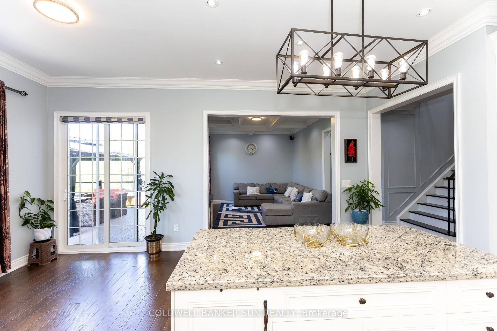 Photo 14 of 48 Hanbury Crescent, Brampton, Credit Valley — HOMEH