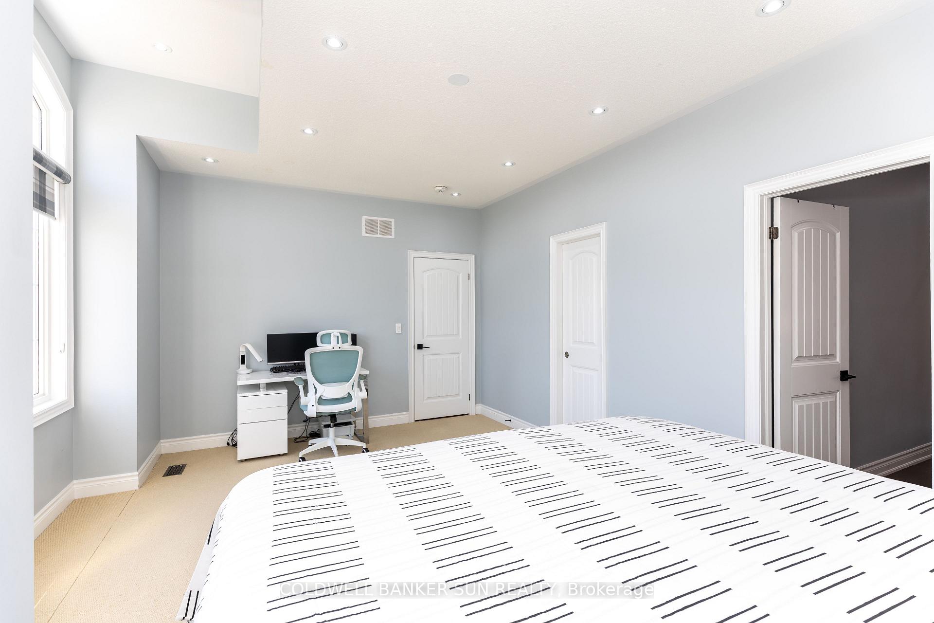 Photo 31 of 48 Hanbury Crescent, Brampton, Credit Valley — HOMEH