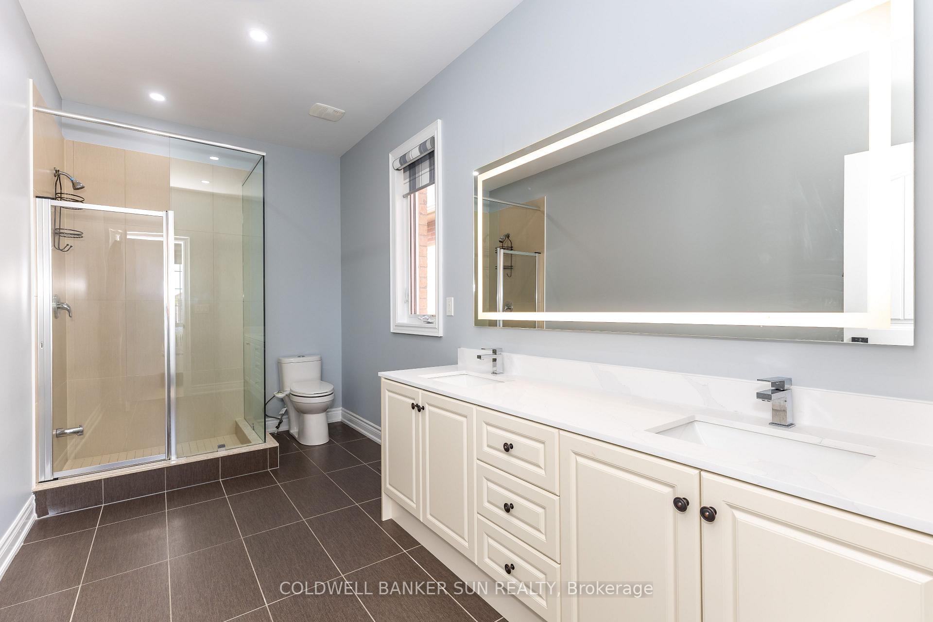 Photo 32 of 48 Hanbury Crescent, Brampton, Credit Valley — HOMEH