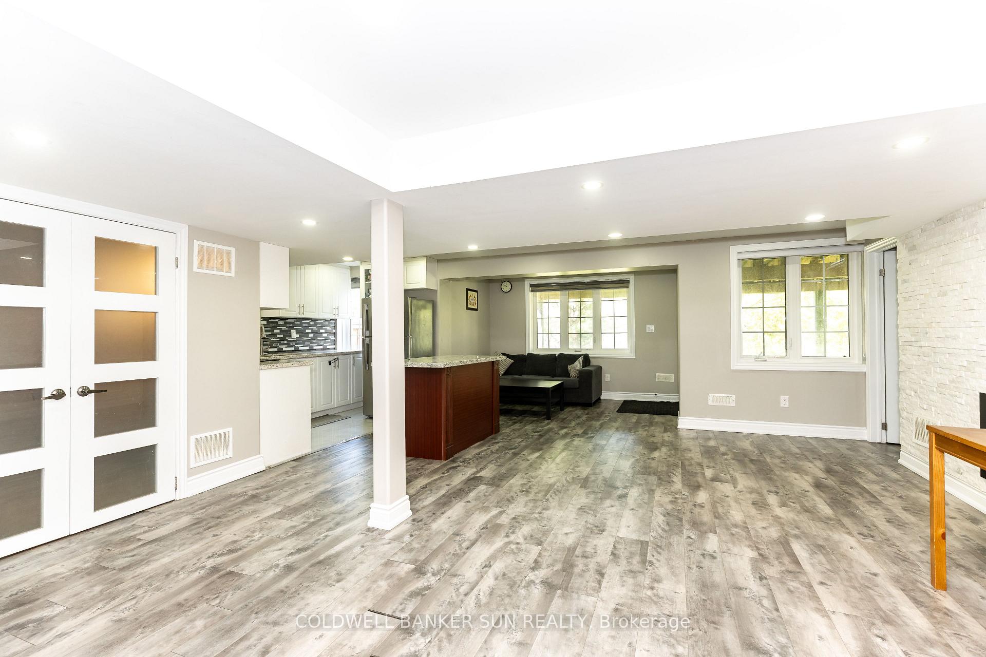 Photo 36 of 48 Hanbury Crescent, Brampton, Credit Valley — HOMEH