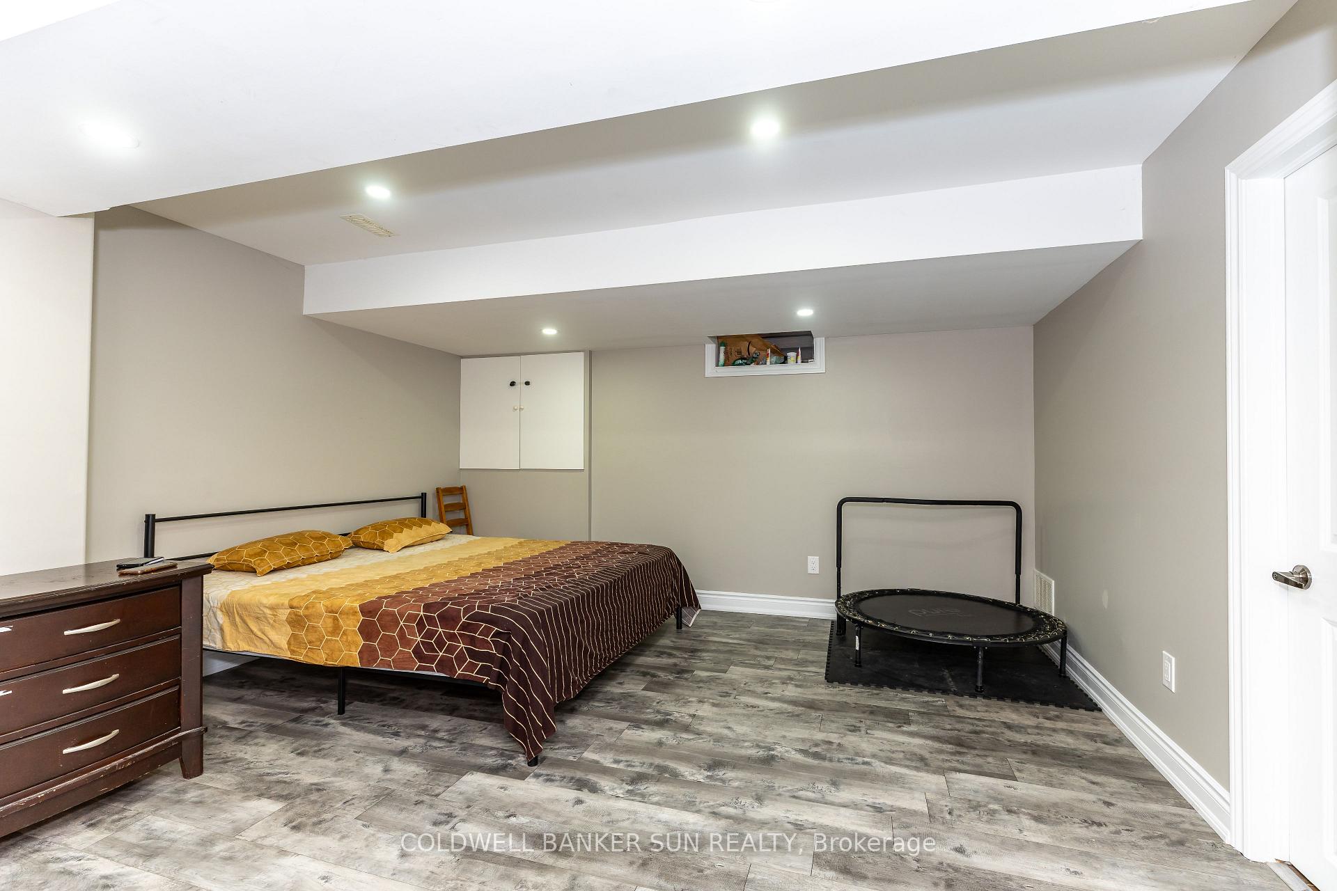 Photo 42 of 48 Hanbury Crescent, Brampton, Credit Valley — HOMEH
