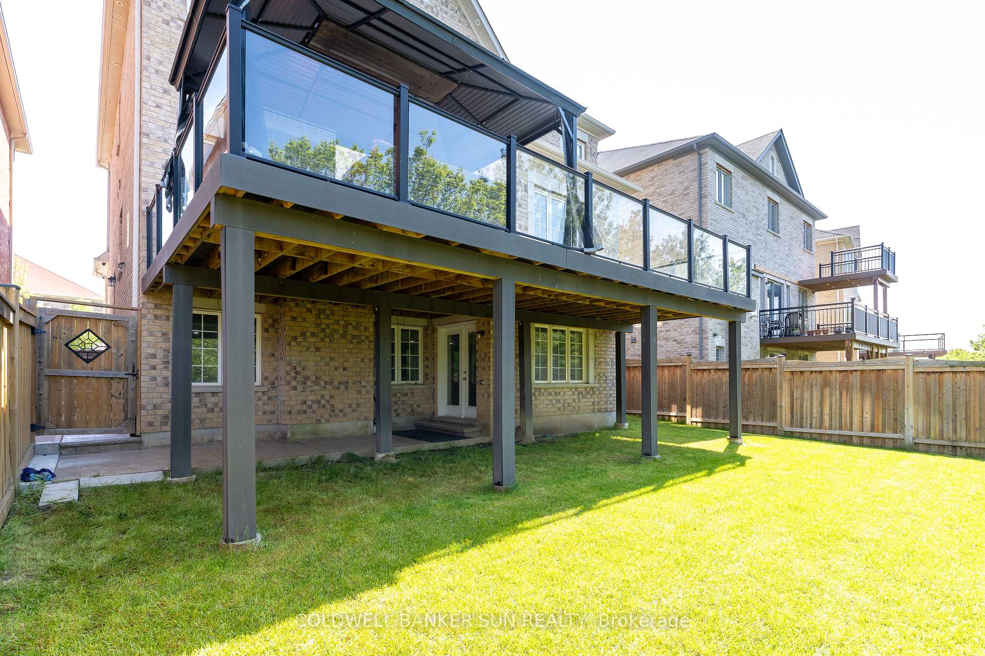 Photo 45 of 48 Hanbury Crescent, Brampton, Credit Valley — HOMEH