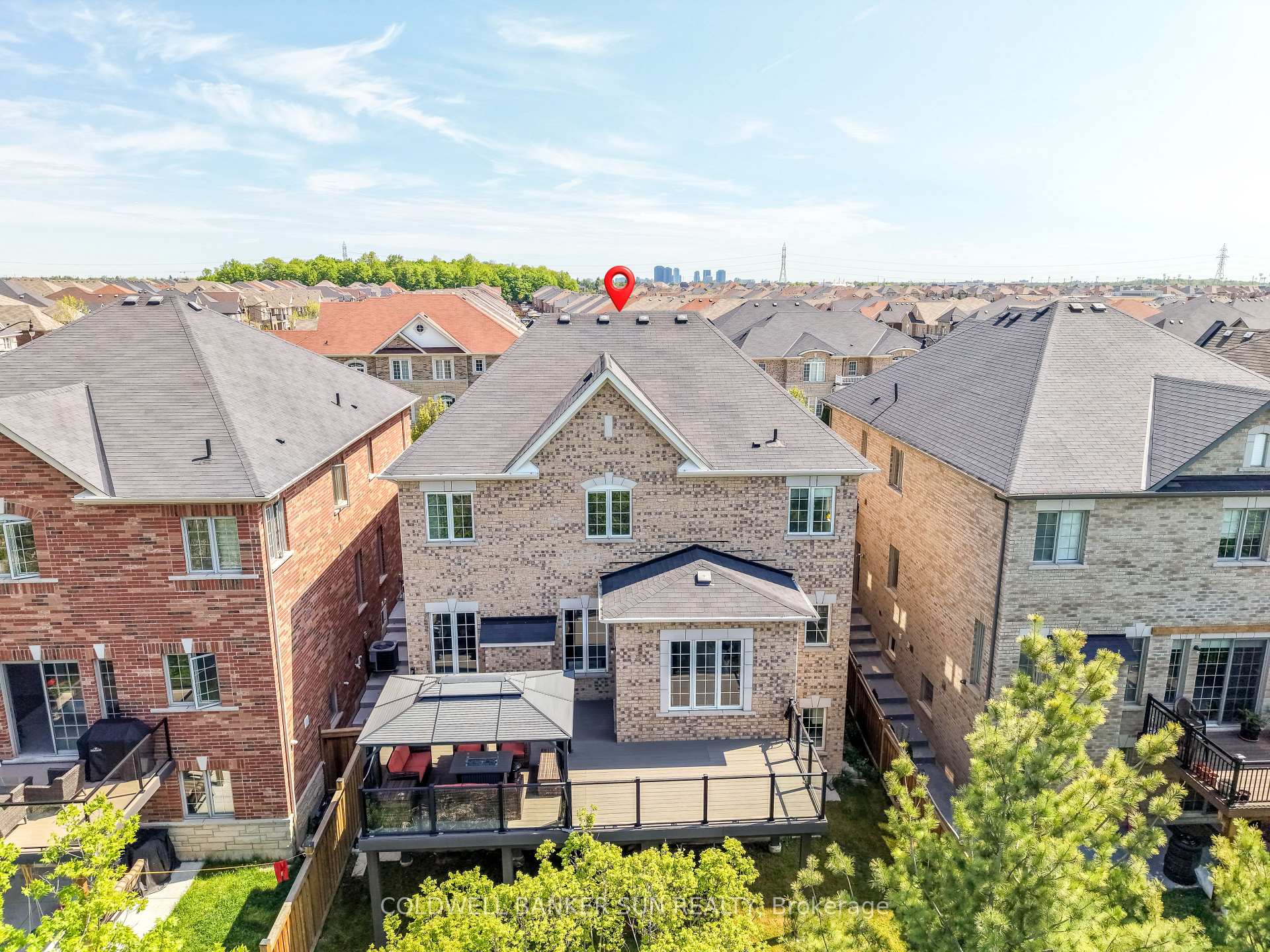 Photo 48 of 48 Hanbury Crescent, Brampton, Credit Valley — HOMEH