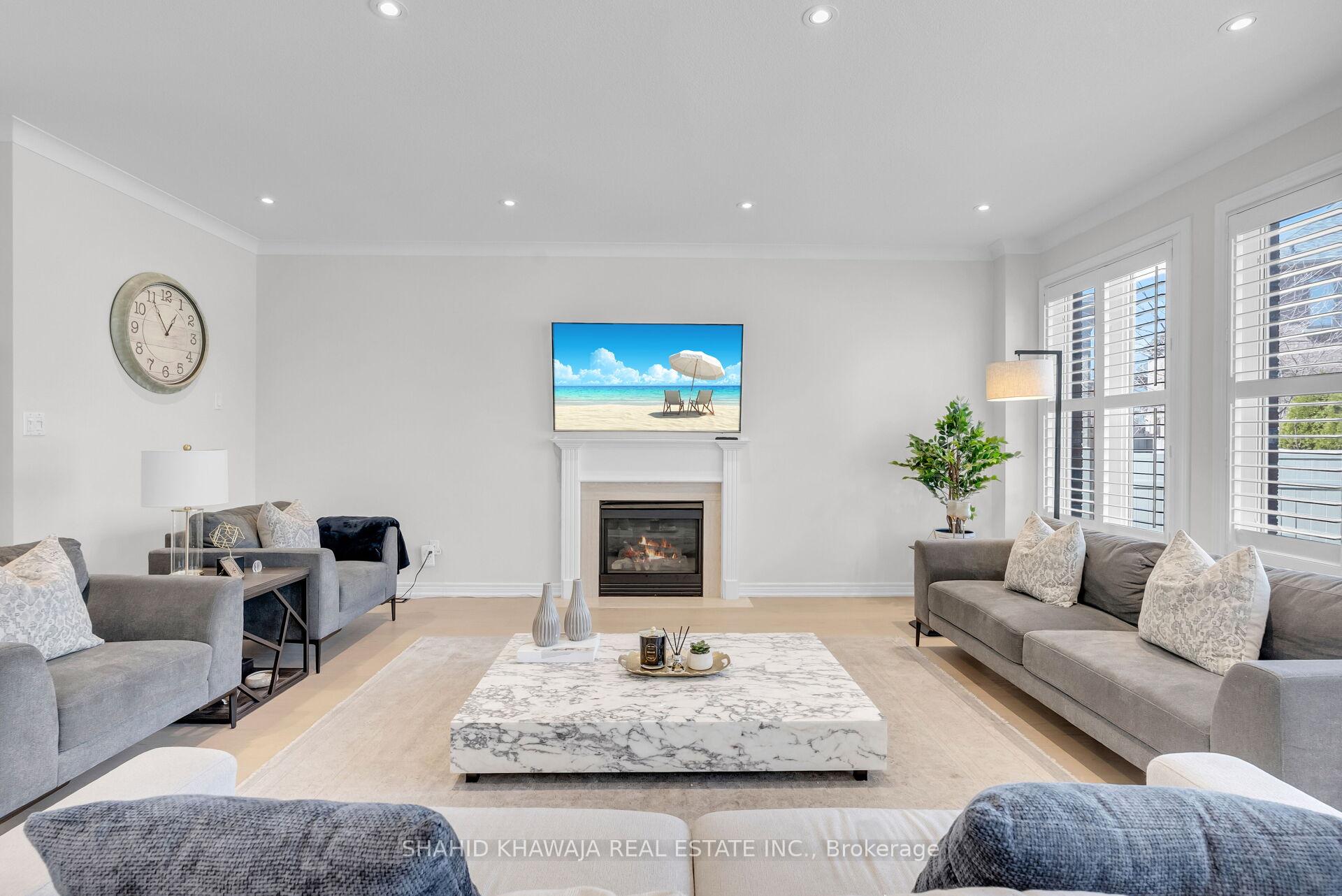 Photo 8 of 2522 Lyndhurst Drive, Oakville, Joshua Creek — HOMEH