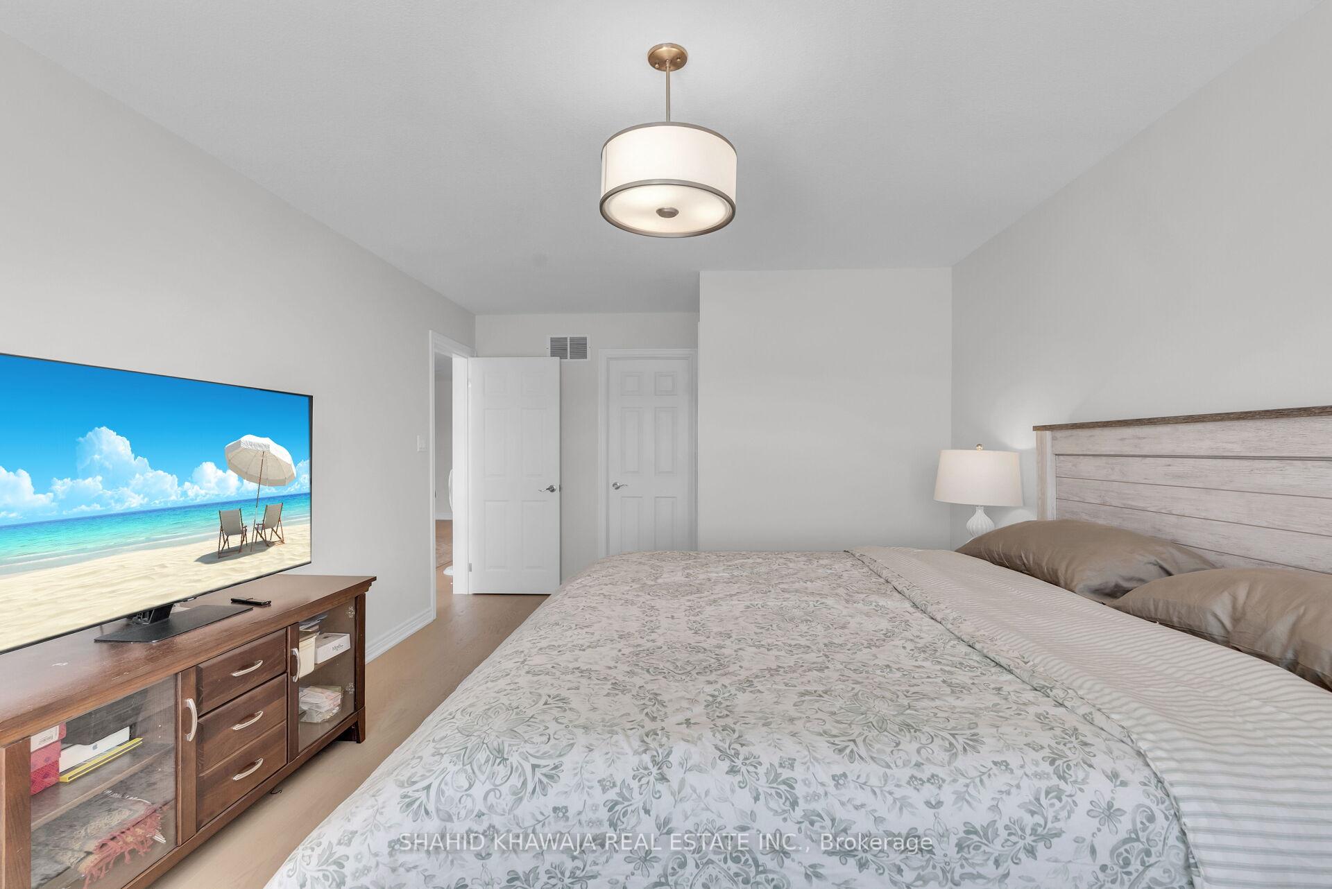 Photo 32 of 2522 Lyndhurst Drive, Oakville, Joshua Creek — HOMEH