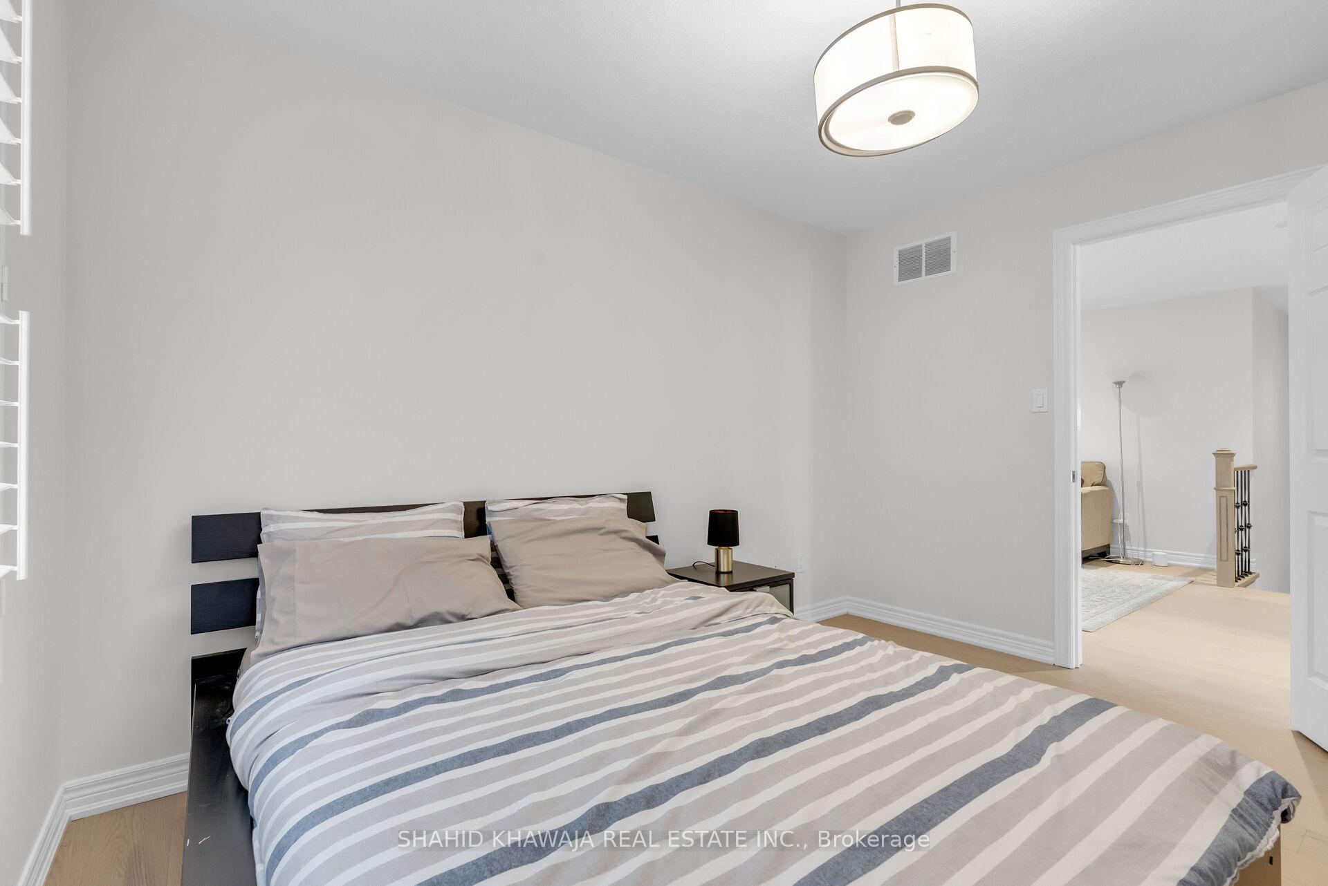 Photo 42 of 2522 Lyndhurst Drive, Oakville, Joshua Creek — HOMEH