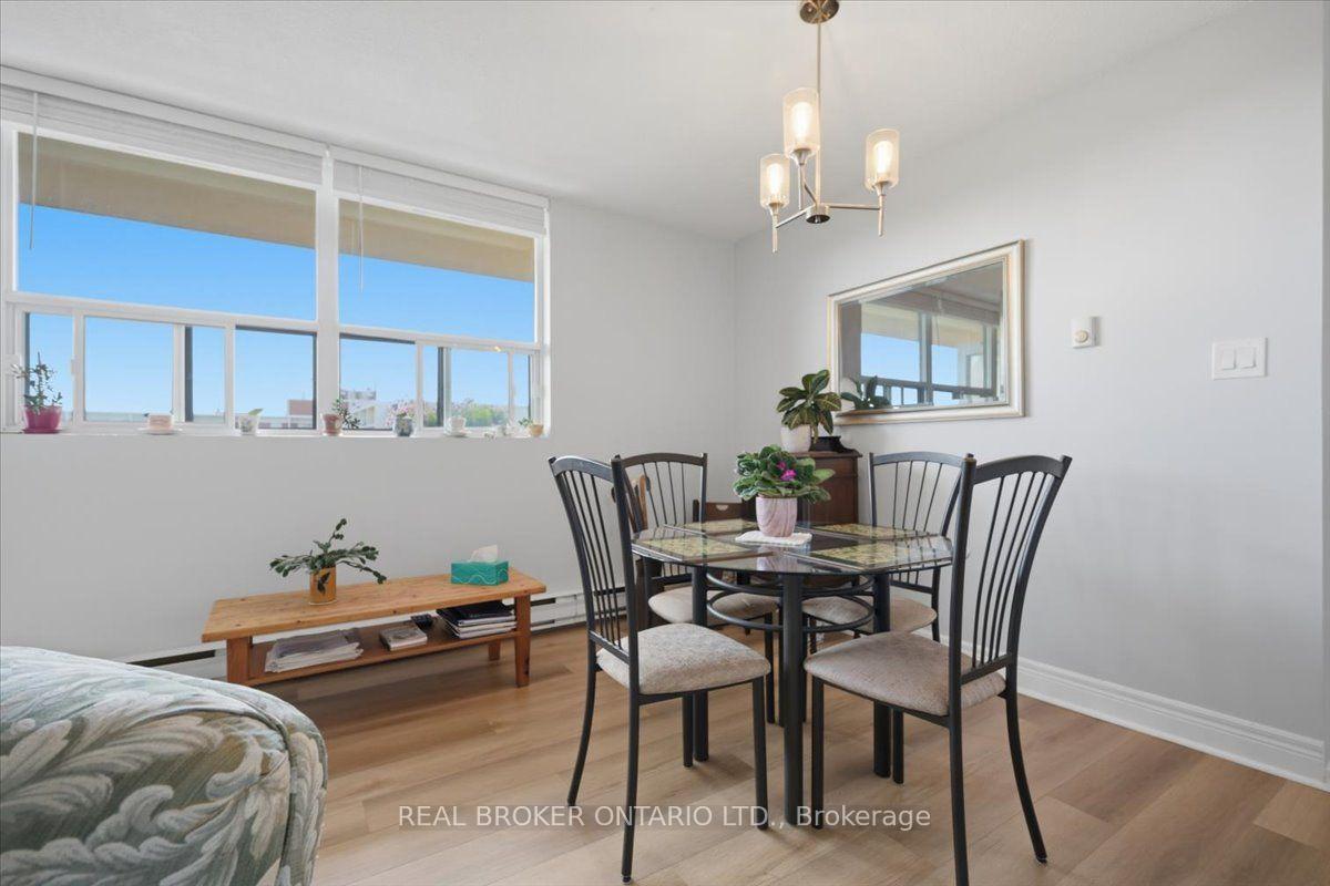 Photo 9 of Unit 916, 700 Dynes Road, Burlington, Roseland — HOMEH