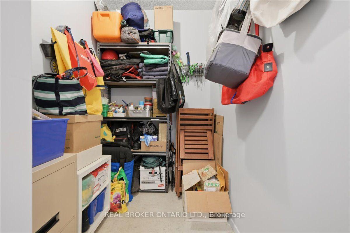 Photo 16 of Unit 916, 700 Dynes Road, Burlington, Roseland — HOMEH