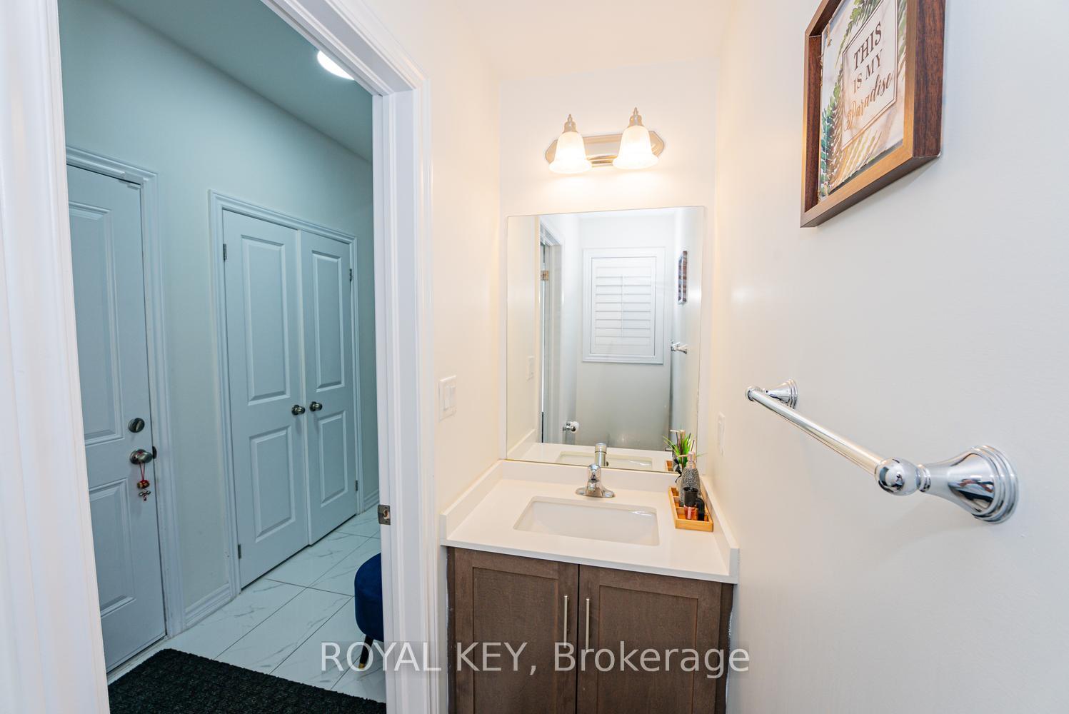 Photo 15 of 324 Equestrian Way, Cambridge, Preston Heights — HOMEH