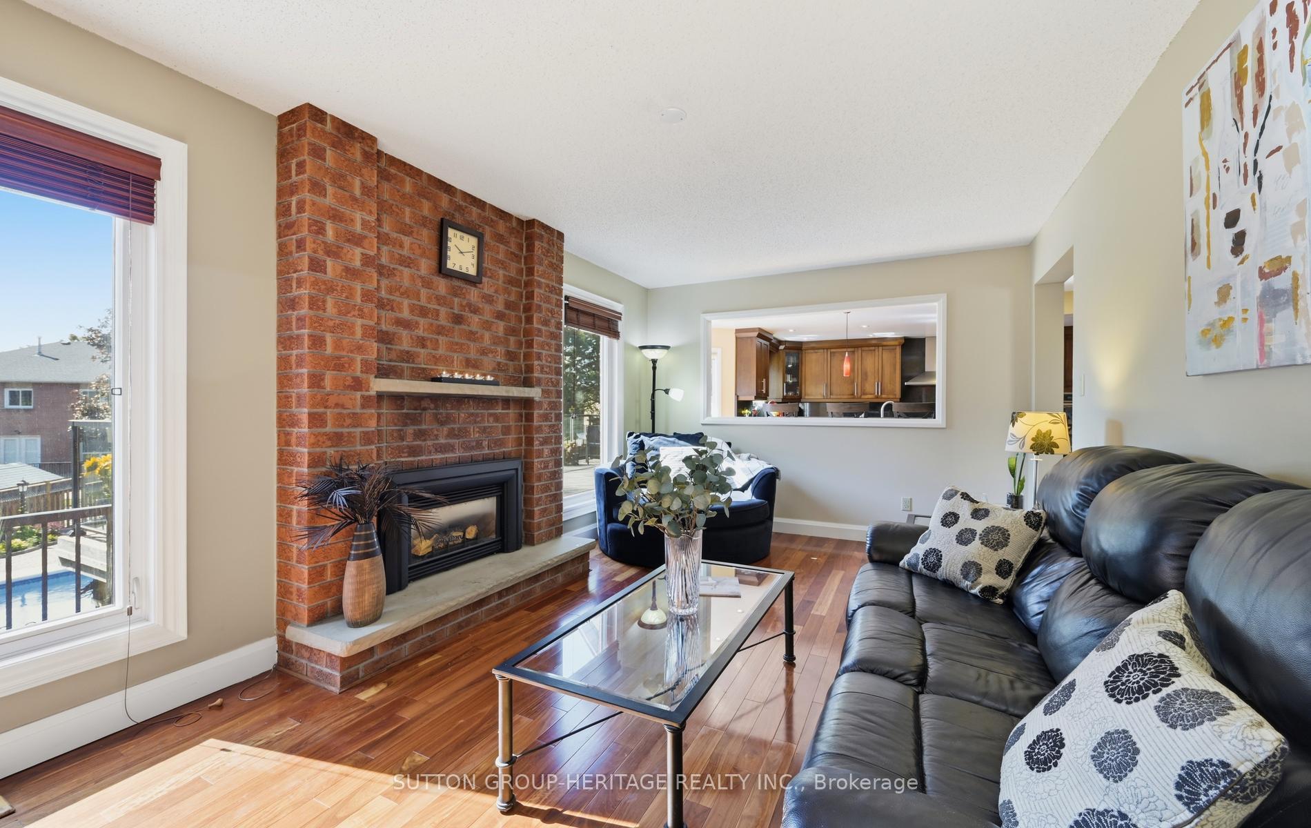 Photo 15 of 511 Driftwood Court, Pickering, Amberlea — HOMEH