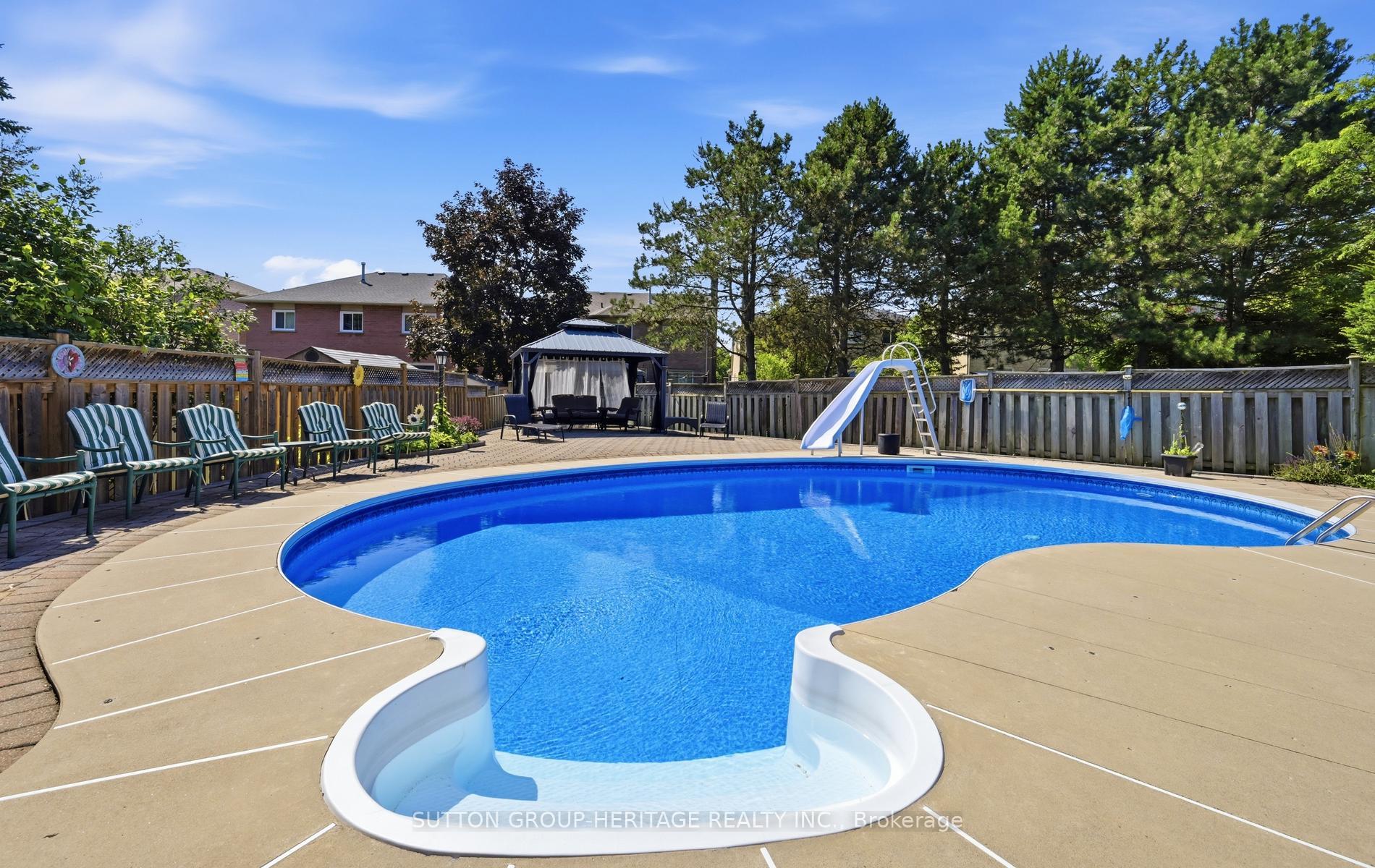 Photo 28 of 511 Driftwood Court, Pickering, Amberlea — HOMEH