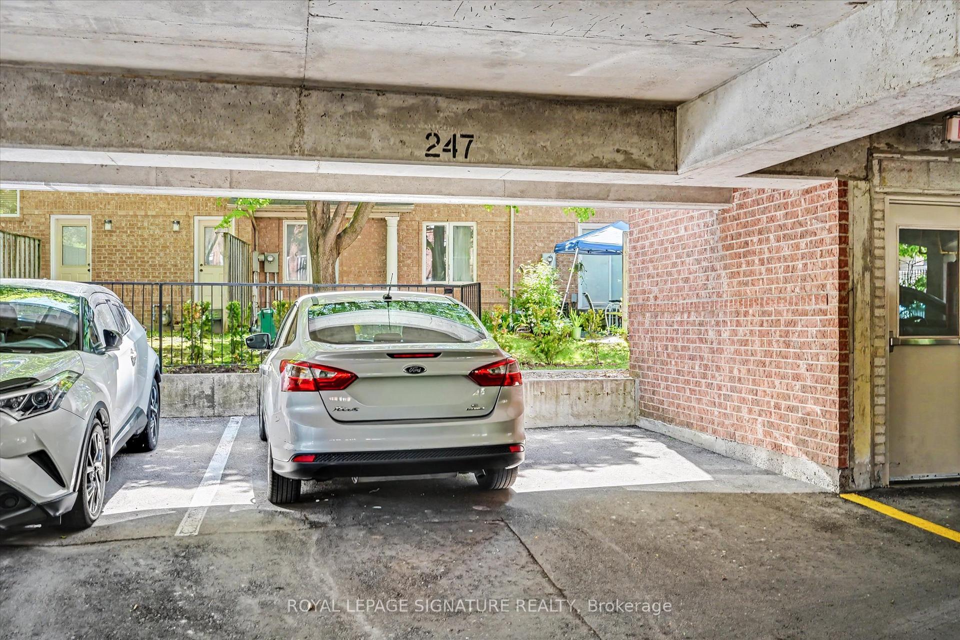 Photo 16 of Unit 221, 101 Bristol Road E, Mississauga, Hurontario — HOMEH