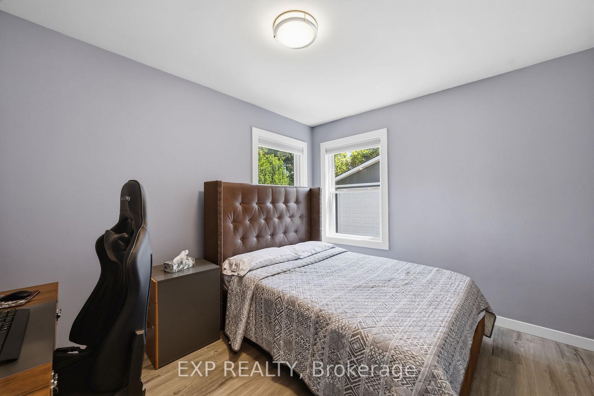 Photo 12 of 172 East Street, London, East M — HOMEH