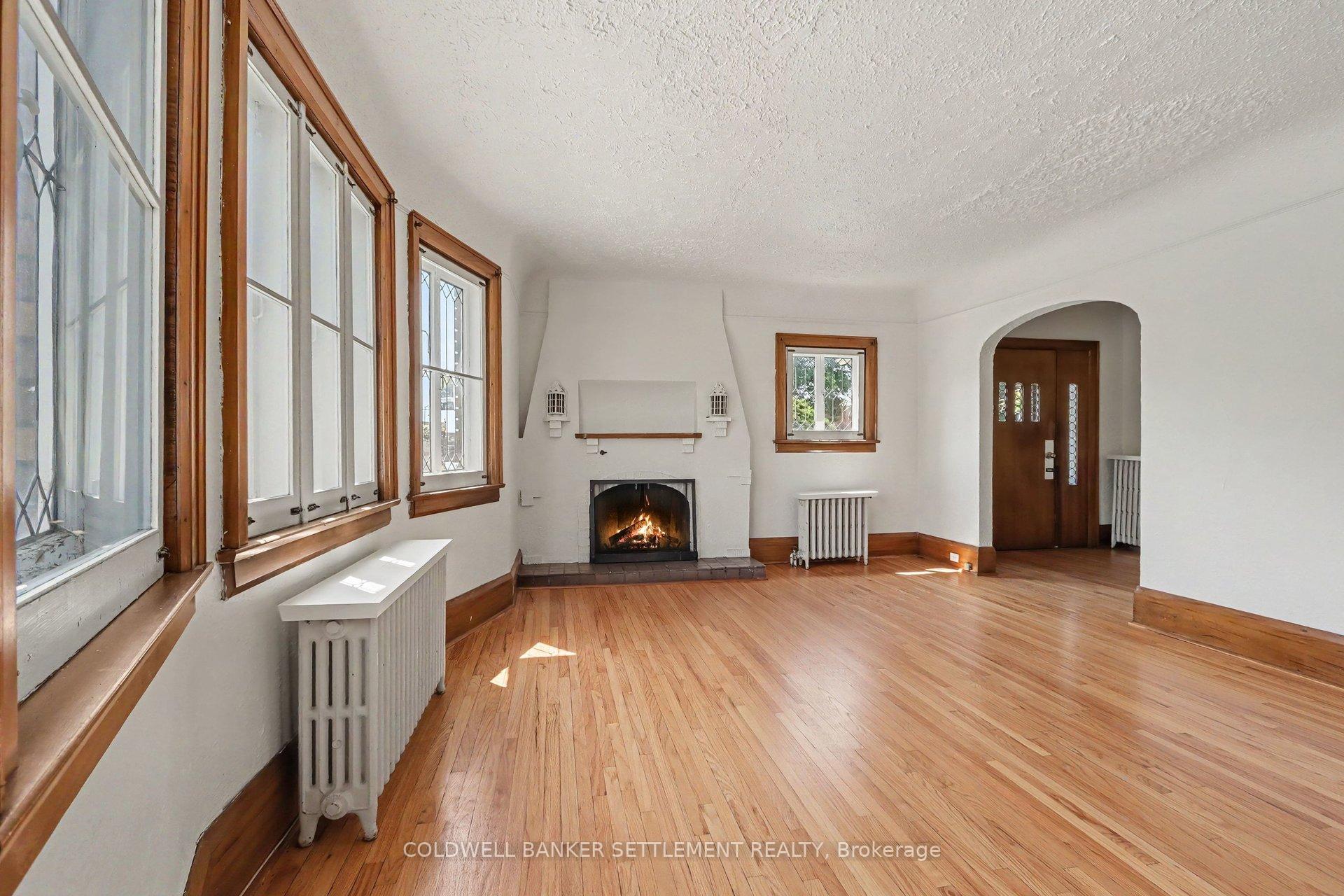 Photo 11 of 2 Gladstone Avenue, Smiths Falls, Smiths Falls — HOMEH