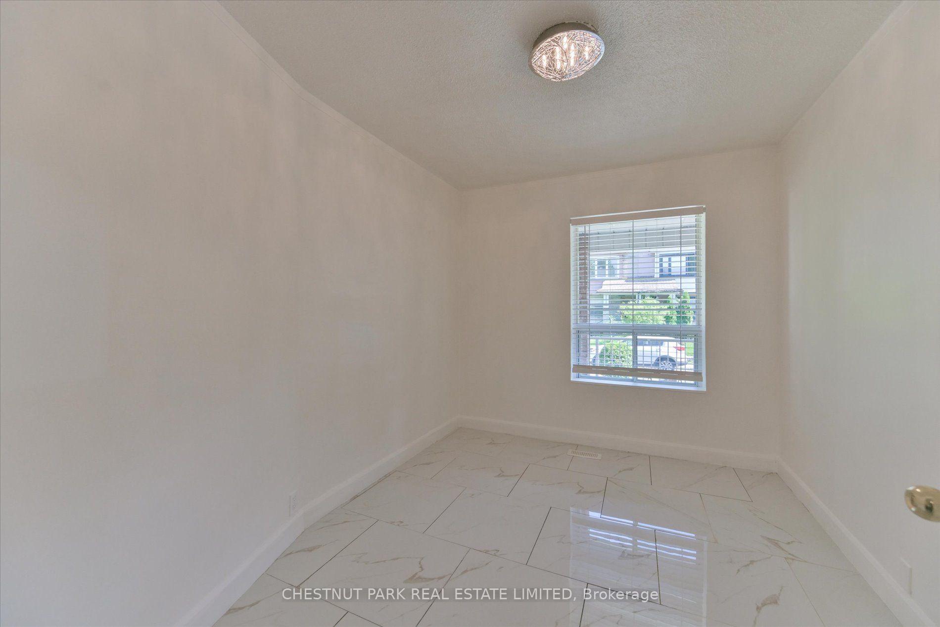 Photo 9 of Unit Main & Bsmt, 13 Silver Avenue, Toronto, Roncesvalles — HOMEH
