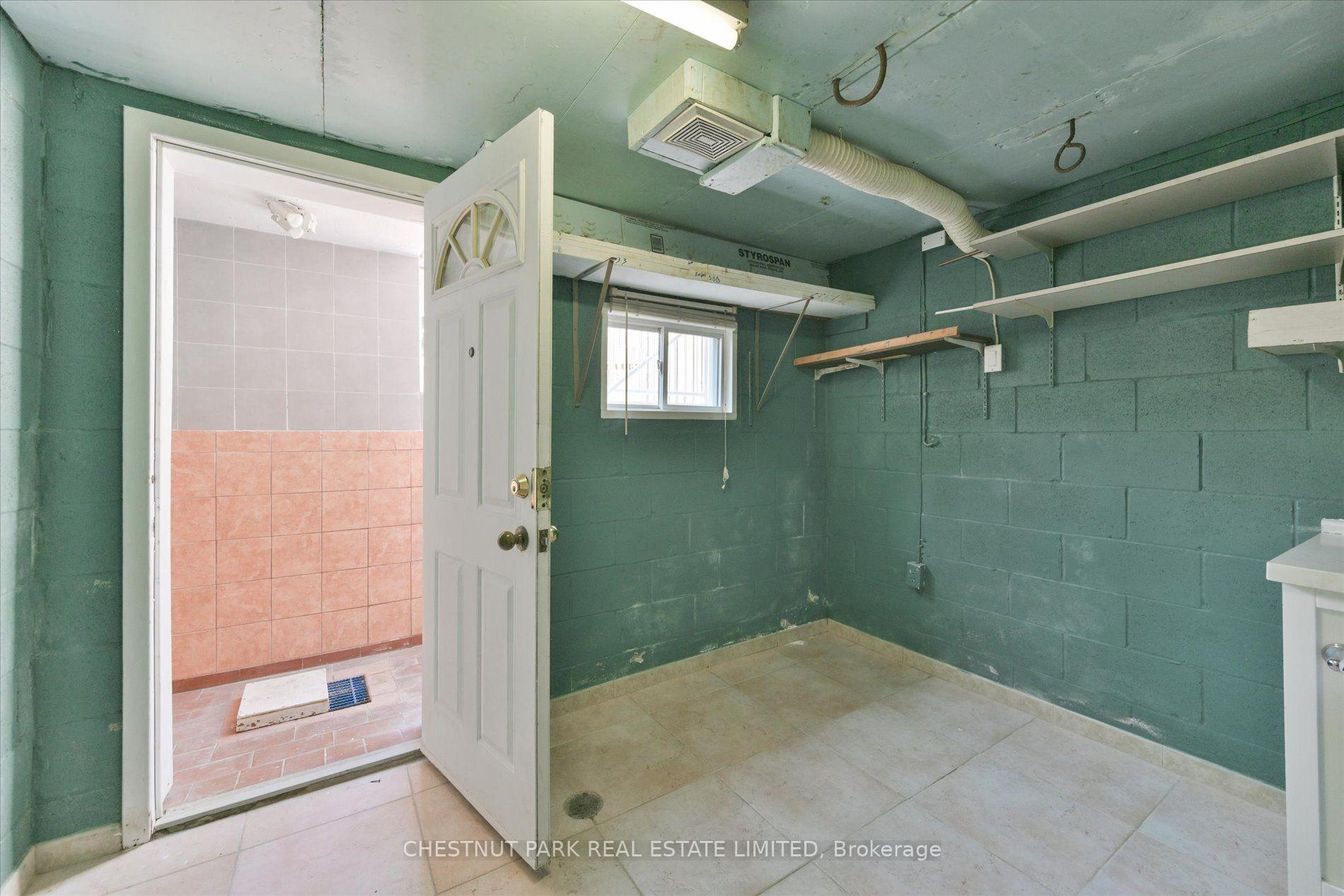 Photo 19 of Unit Main & Bsmt, 13 Silver Avenue, Toronto, Roncesvalles — HOMEH