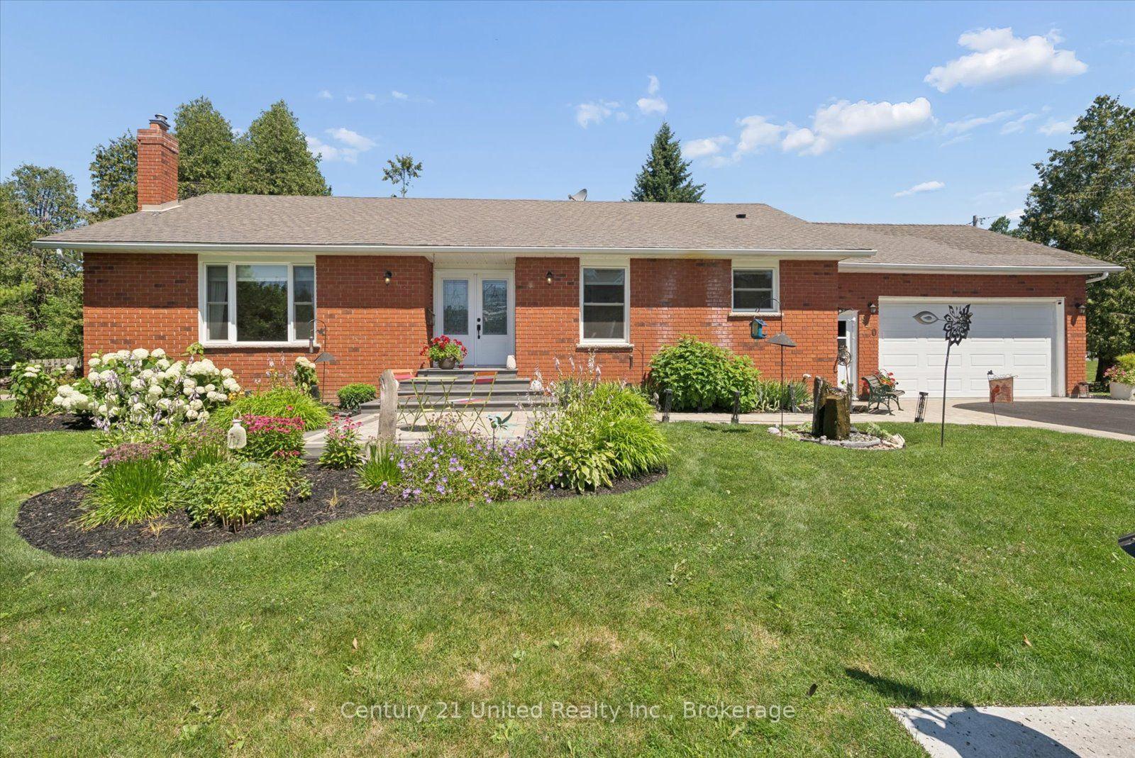 Photo 1 of 940 Cavan Wood Drive, Cavan Monaghan, Cavan Twp — HOMEH