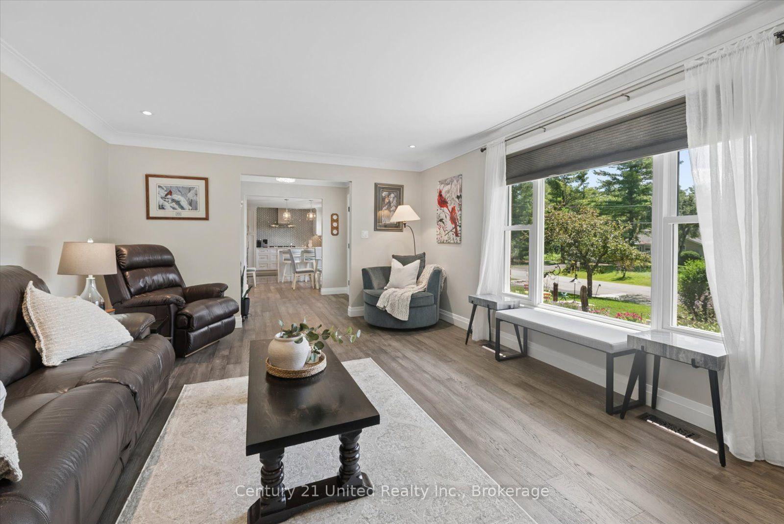 Photo 8 of 940 Cavan Wood Drive, Cavan Monaghan, Cavan Twp — HOMEH