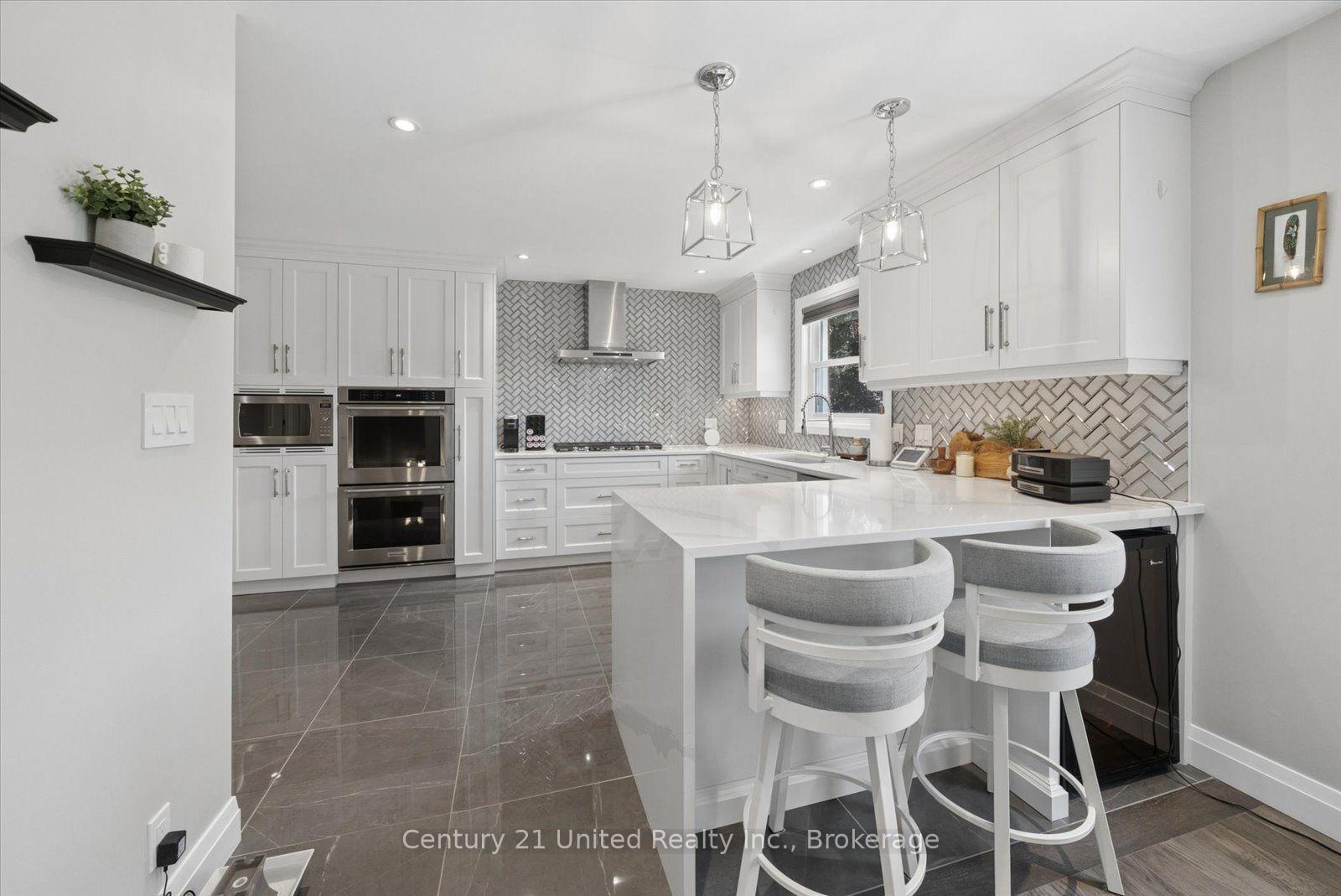 Photo 11 of 940 Cavan Wood Drive, Cavan Monaghan, Cavan Twp — HOMEH