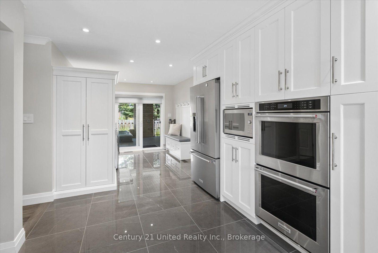 Photo 15 of 940 Cavan Wood Drive, Cavan Monaghan, Cavan Twp — HOMEH