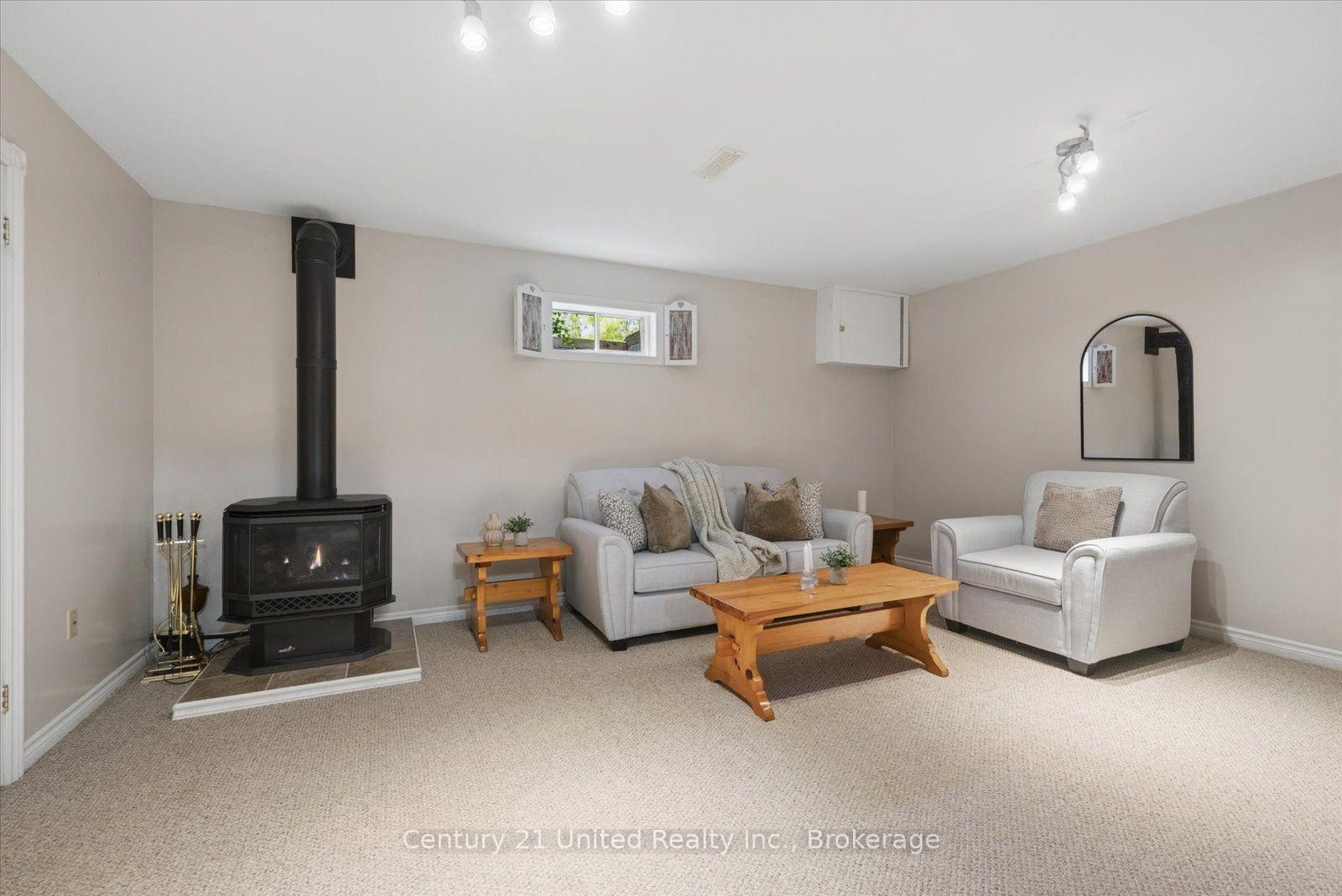Photo 28 of 940 Cavan Wood Drive, Cavan Monaghan, Cavan Twp — HOMEH