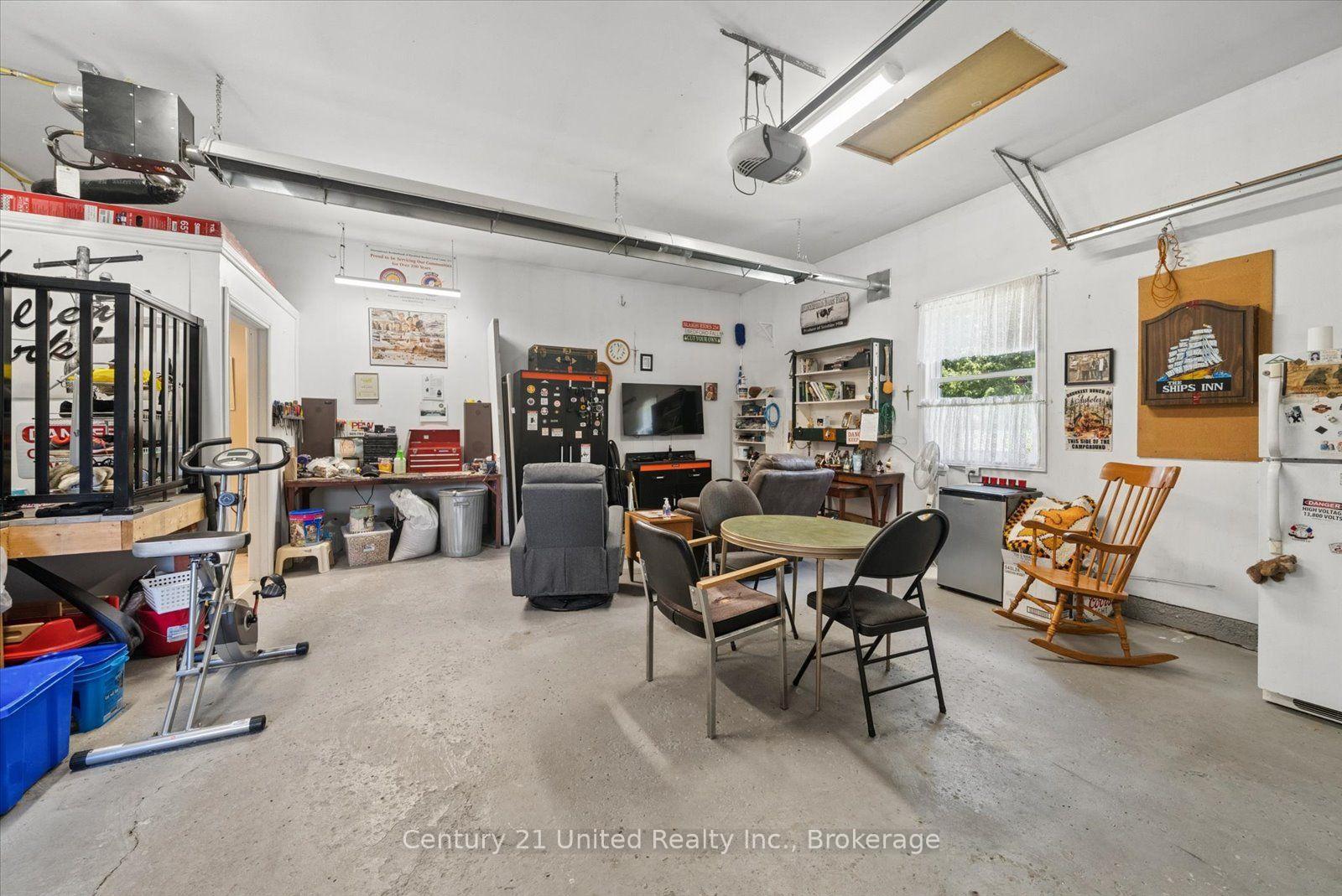 Photo 37 of 940 Cavan Wood Drive, Cavan Monaghan, Cavan Twp — HOMEH