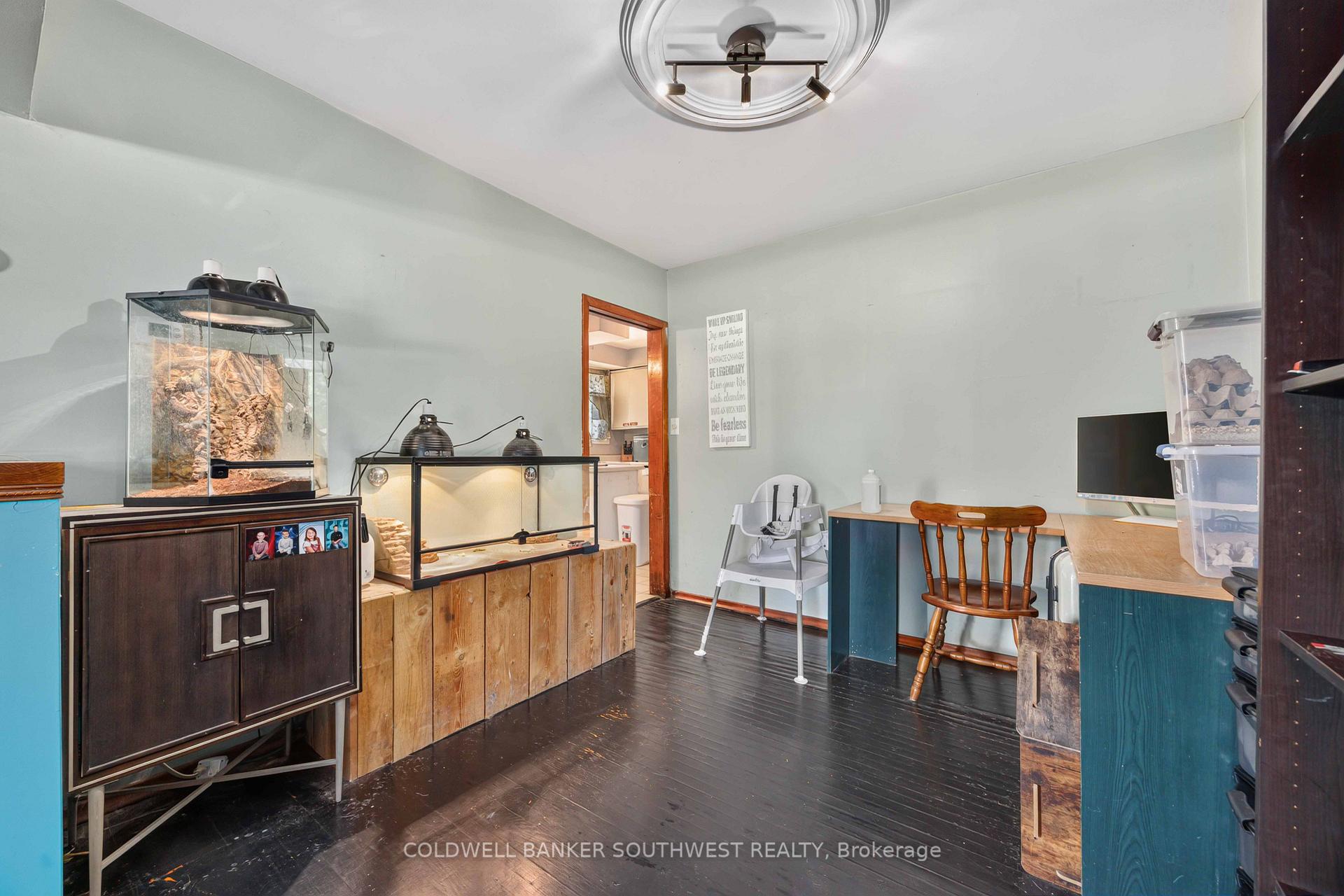 Photo 8 of 1091 Indian Road N, Sarnia — HOMEH