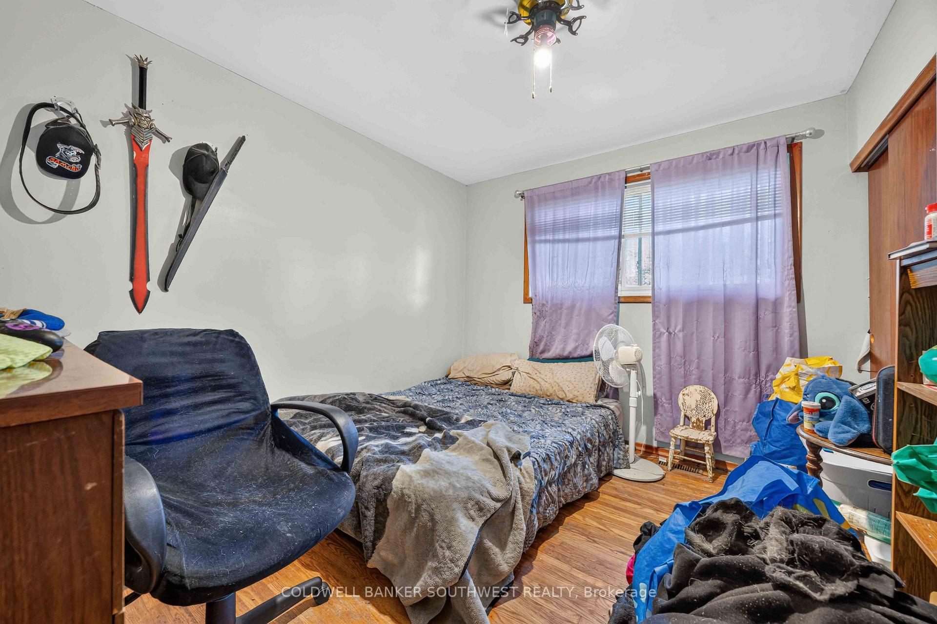 Photo 16 of 1091 Indian Road N, Sarnia — HOMEH
