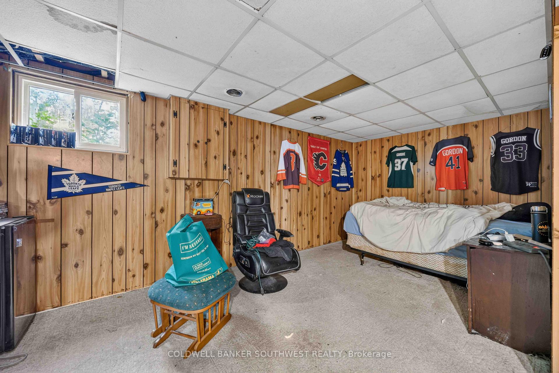 Photo 22 of 1091 Indian Road N, Sarnia — HOMEH