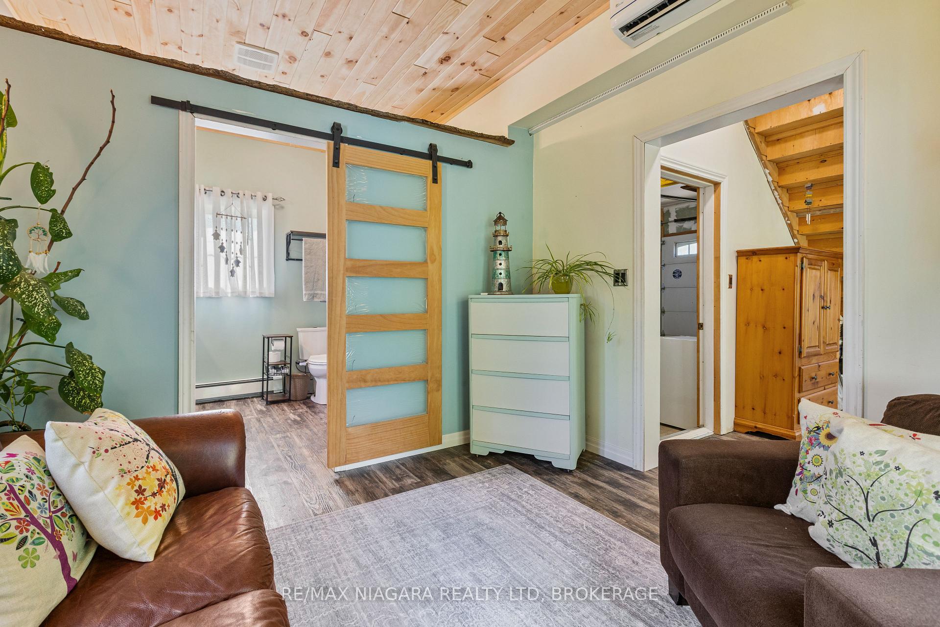 Photo 12 of 1 Linden Avenue, Pelham, Fonthill — HOMEH