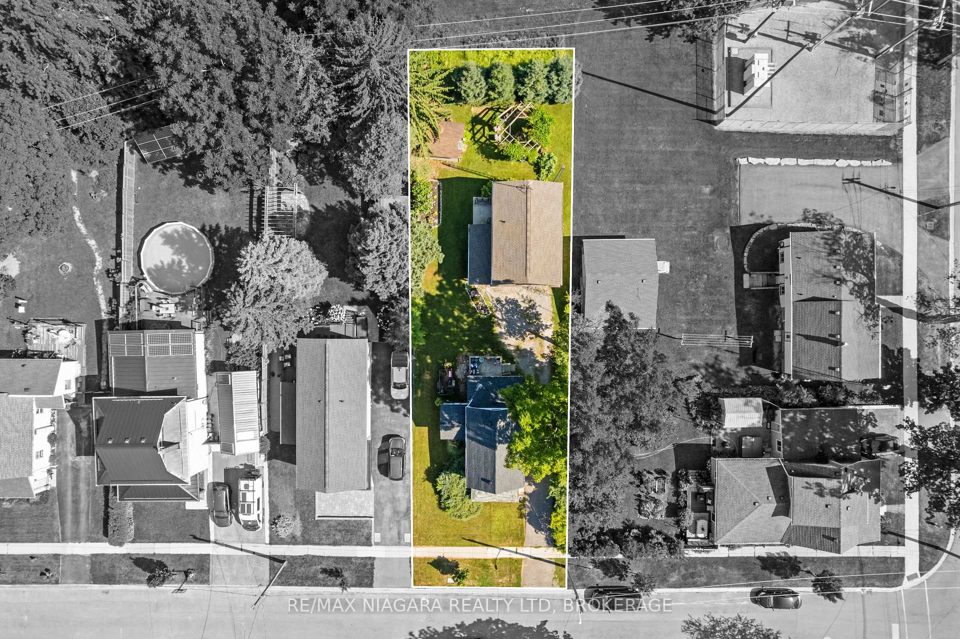 Photo 25 of 1 Linden Avenue, Pelham, Fonthill — HOMEH