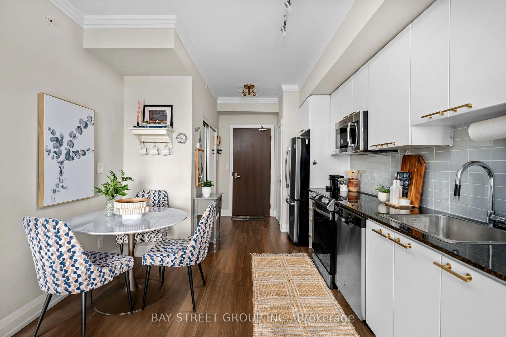 Photo 13 of Unit 1905, 7171 Yonge Street, Markham, Grandview — HOMEH
