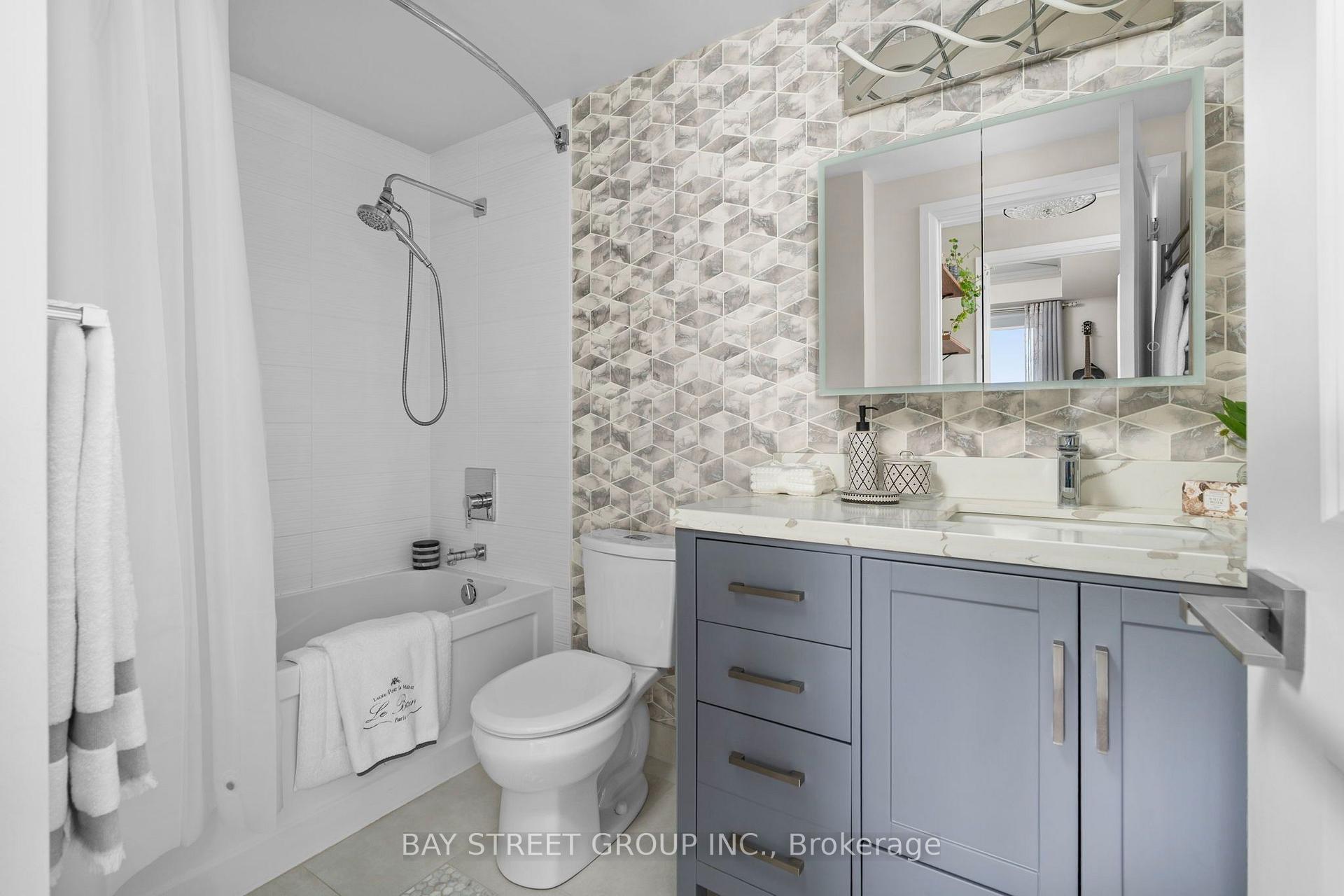 Photo 30 of Unit 1905, 7171 Yonge Street, Markham, Grandview — HOMEH