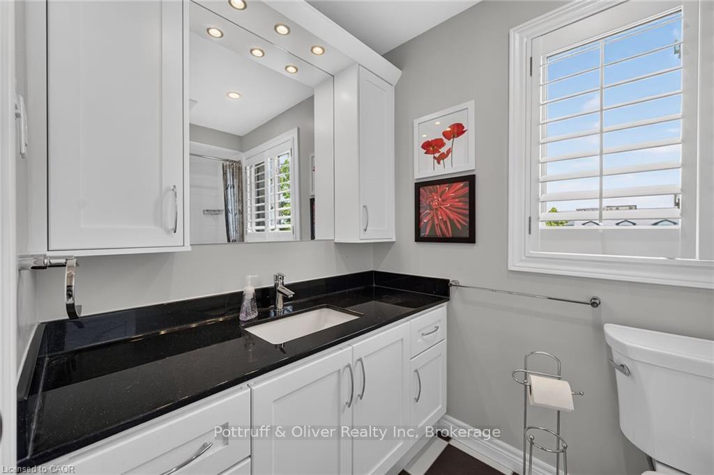 Photo 41 of 3 Ridgemount Drive, Hamilton, Butler — HOMEH
